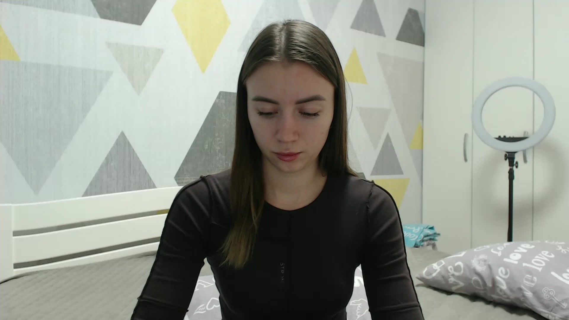 Gallery image thumbnail from Sulfate0's myfreecams stream on, 12/09/2025, 11:07 image 14 of 20