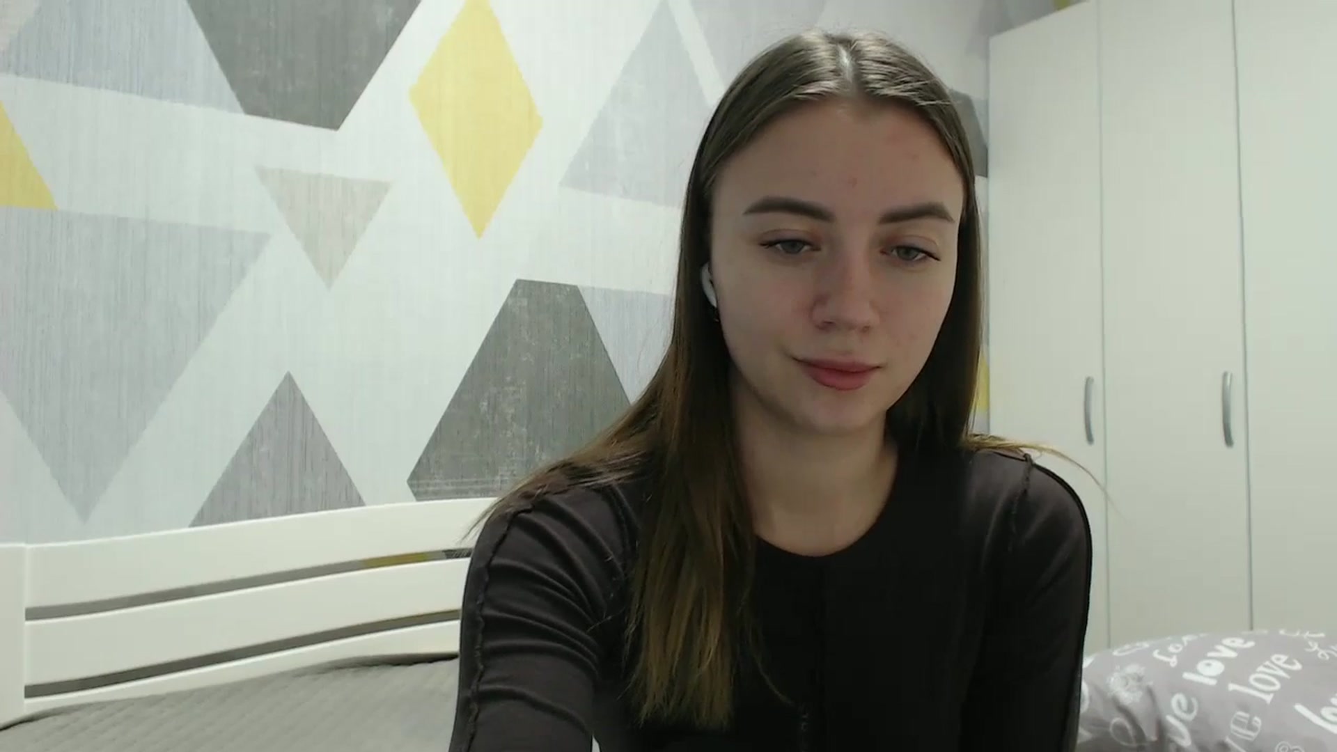 Gallery image thumbnail from Sulfate0's myfreecams stream on, 12/09/2025, 11:07 image 3 of 20