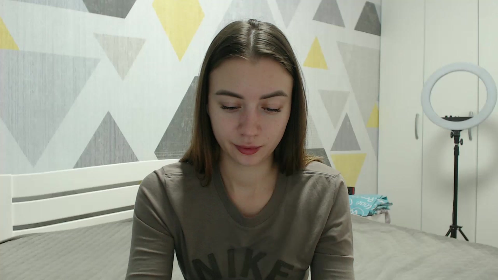Gallery image thumbnail from Sulfate0's myfreecams stream on, 12/11/2025, 12:20 image 4 of 20