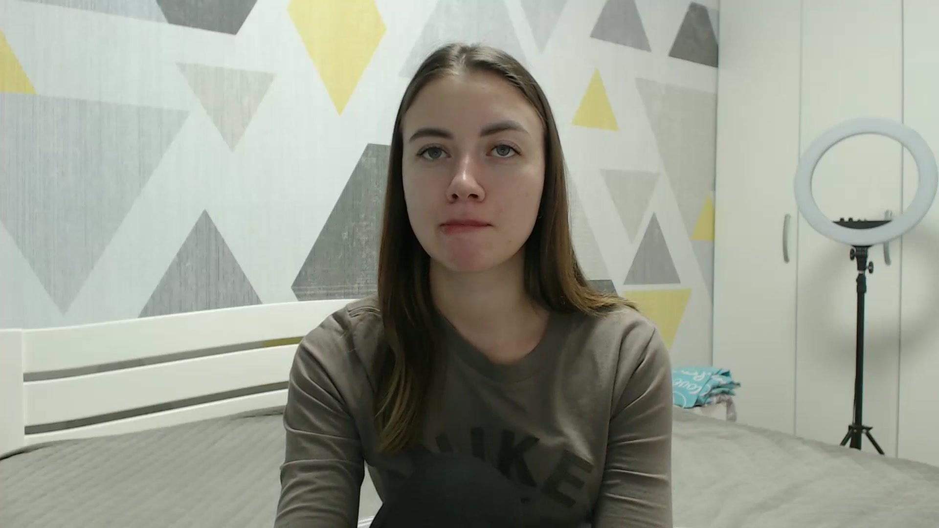 Gallery image thumbnail from Sulfate0's myfreecams stream on, 12/11/2025, 12:20 image 13 of 20