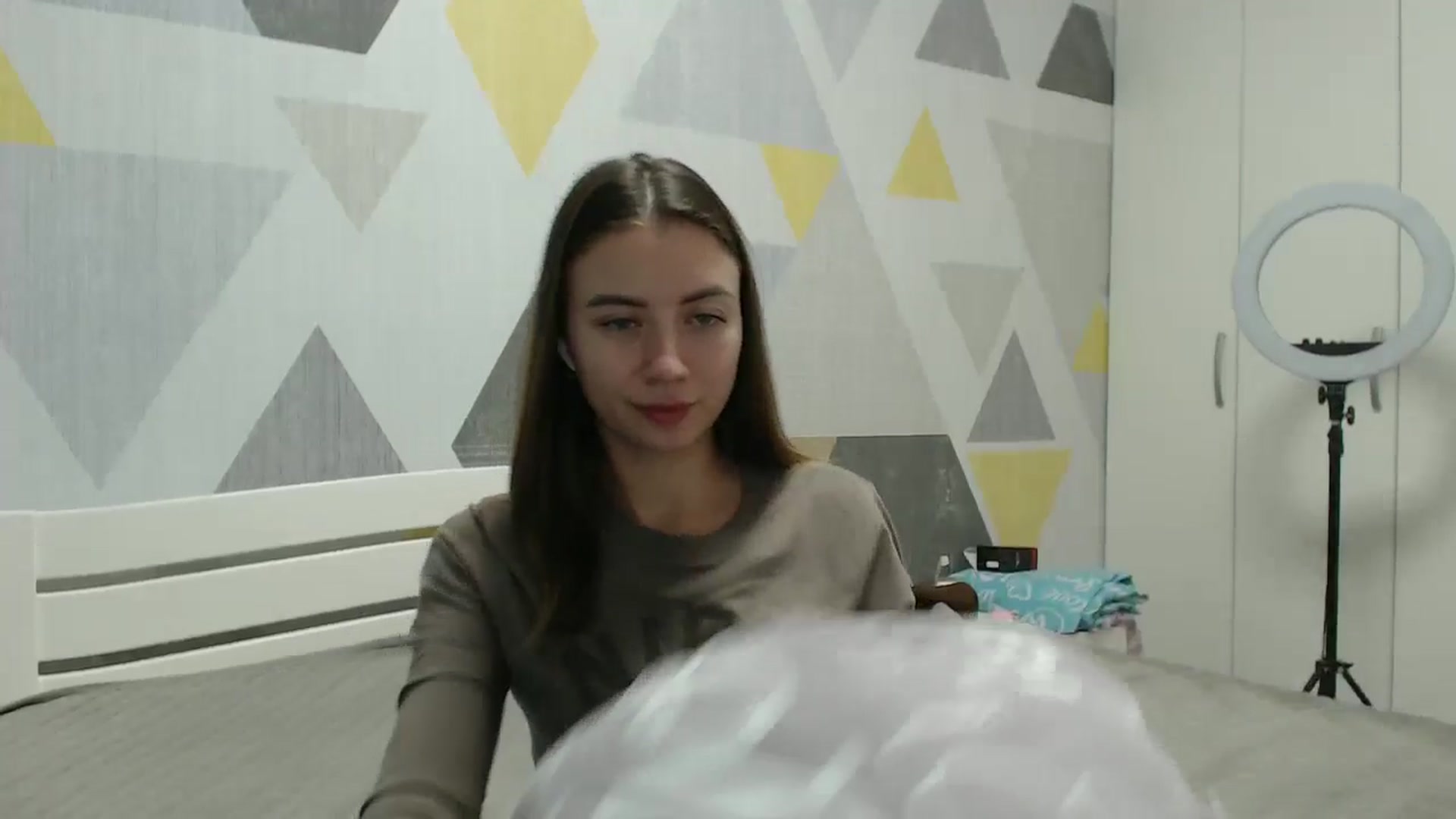 Gallery image thumbnail from Sulfate0's myfreecams stream on, 12/11/2025, 12:20 image 8 of 20
