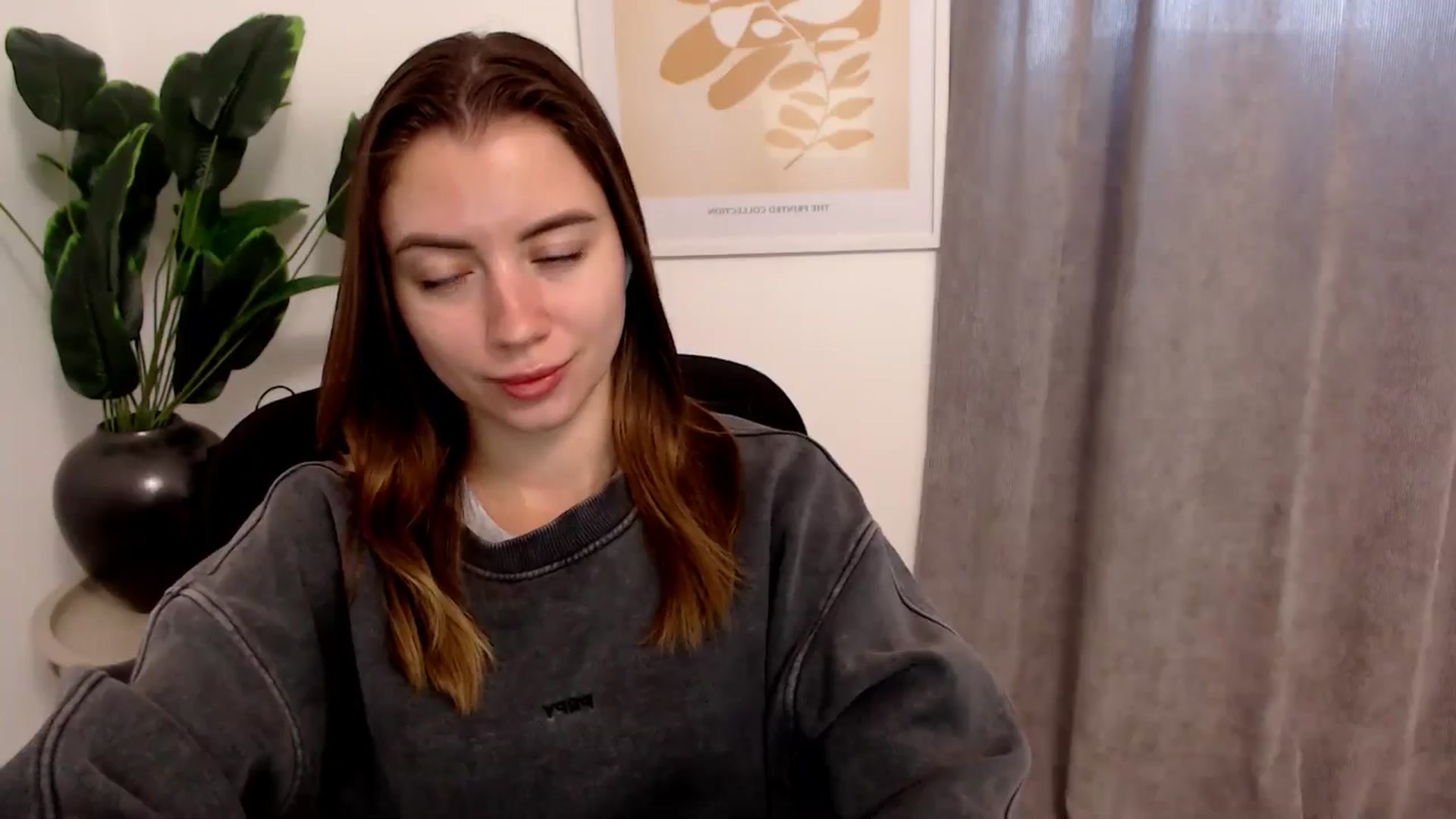 Gallery image thumbnail from Sulfate0's myfreecams stream on, 12/13/2025, 09:23 image 13 of 20
