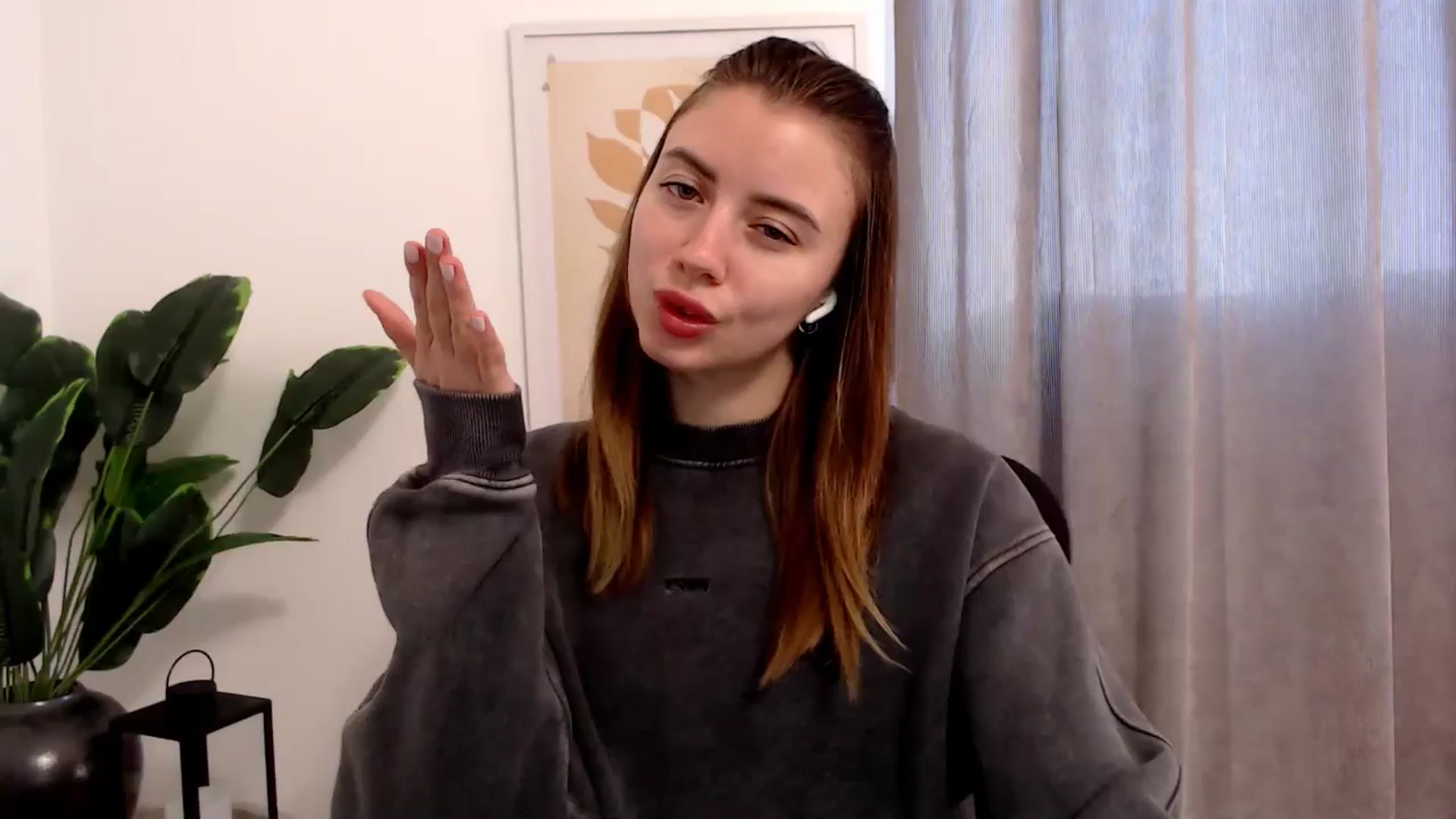 Gallery image thumbnail from Sulfate0's myfreecams stream on, 12/13/2025, 11:59 image 15 of 20