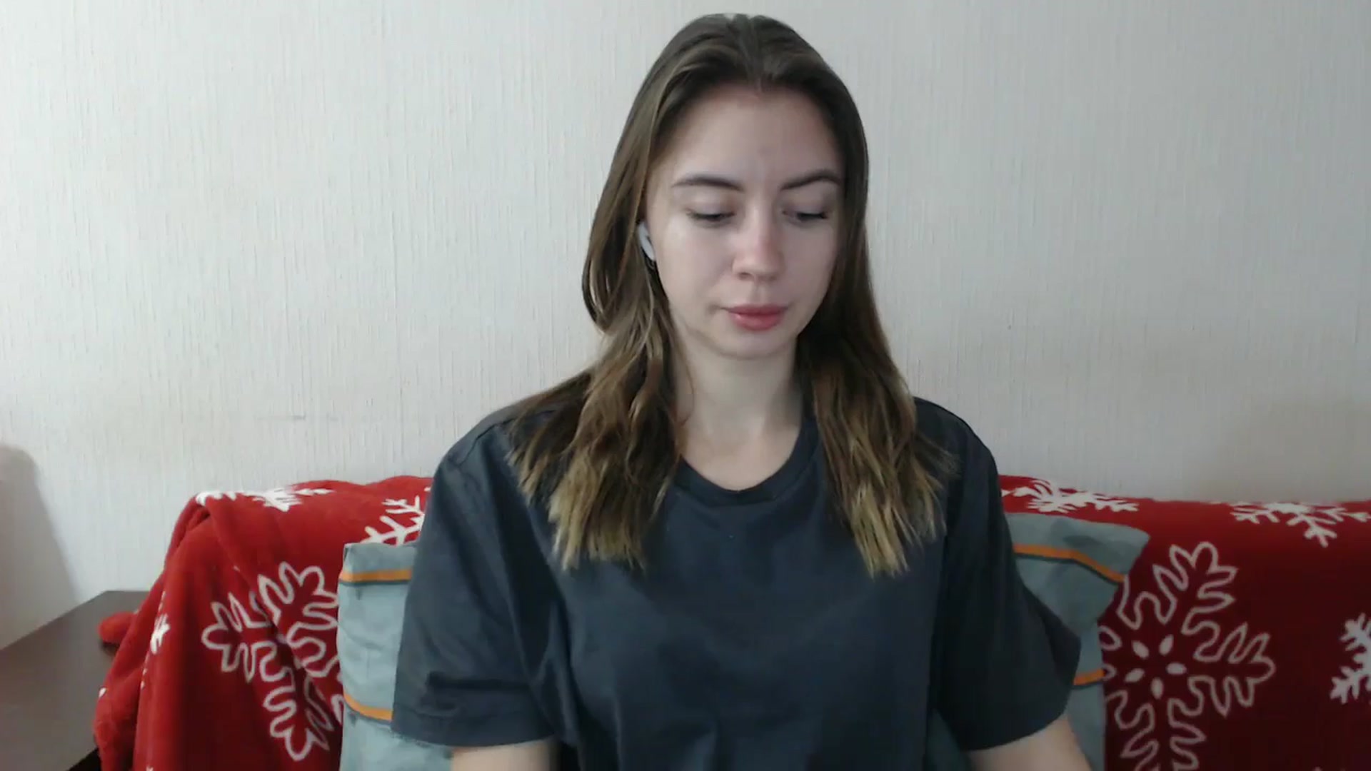 Gallery image thumbnail from Sulfate0's myfreecams stream on, 12/17/2025, 09:28 image 12 of 20
