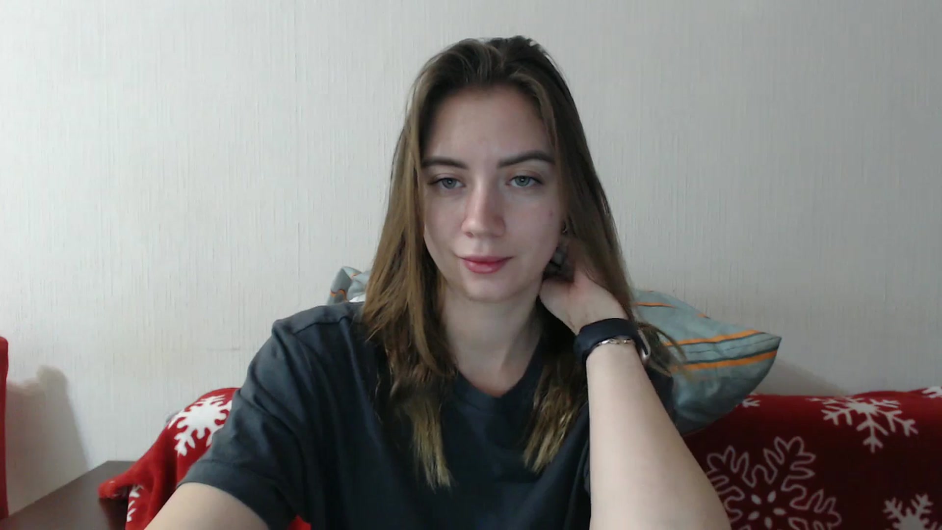 Gallery image thumbnail from Sulfate0's myfreecams stream on, 12/17/2025, 11:06 image 8 of 20