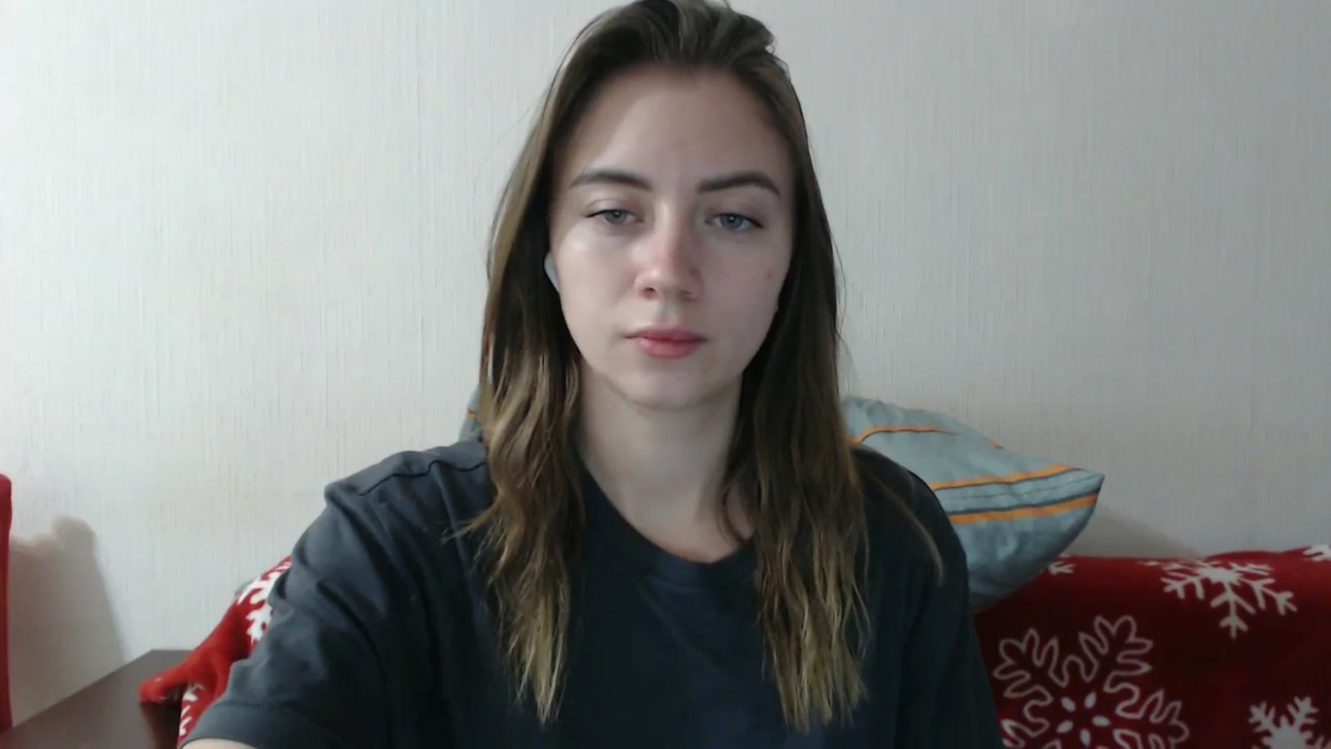 Gallery image thumbnail from Sulfate0's myfreecams stream on, 12/17/2025, 11:06 image 16 of 20