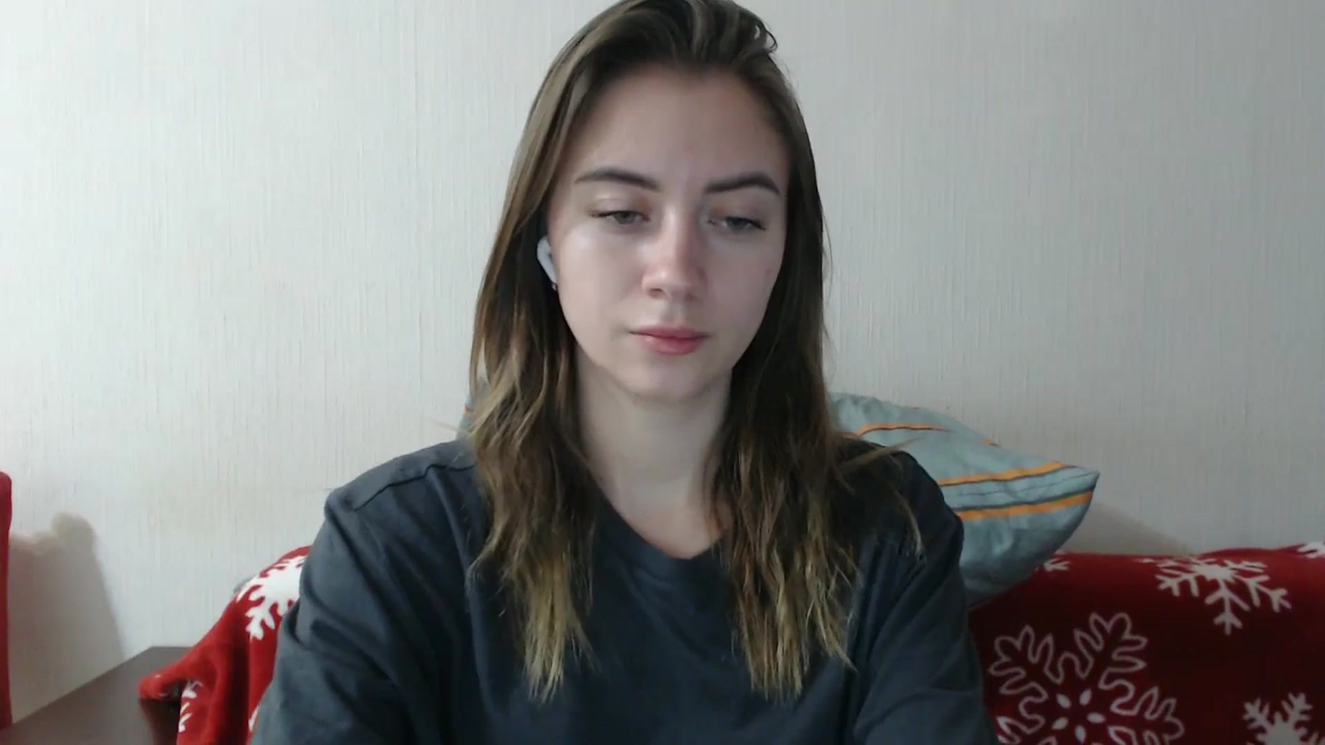 Gallery image thumbnail from Sulfate0's myfreecams stream on, 12/17/2025, 11:06 image 14 of 20