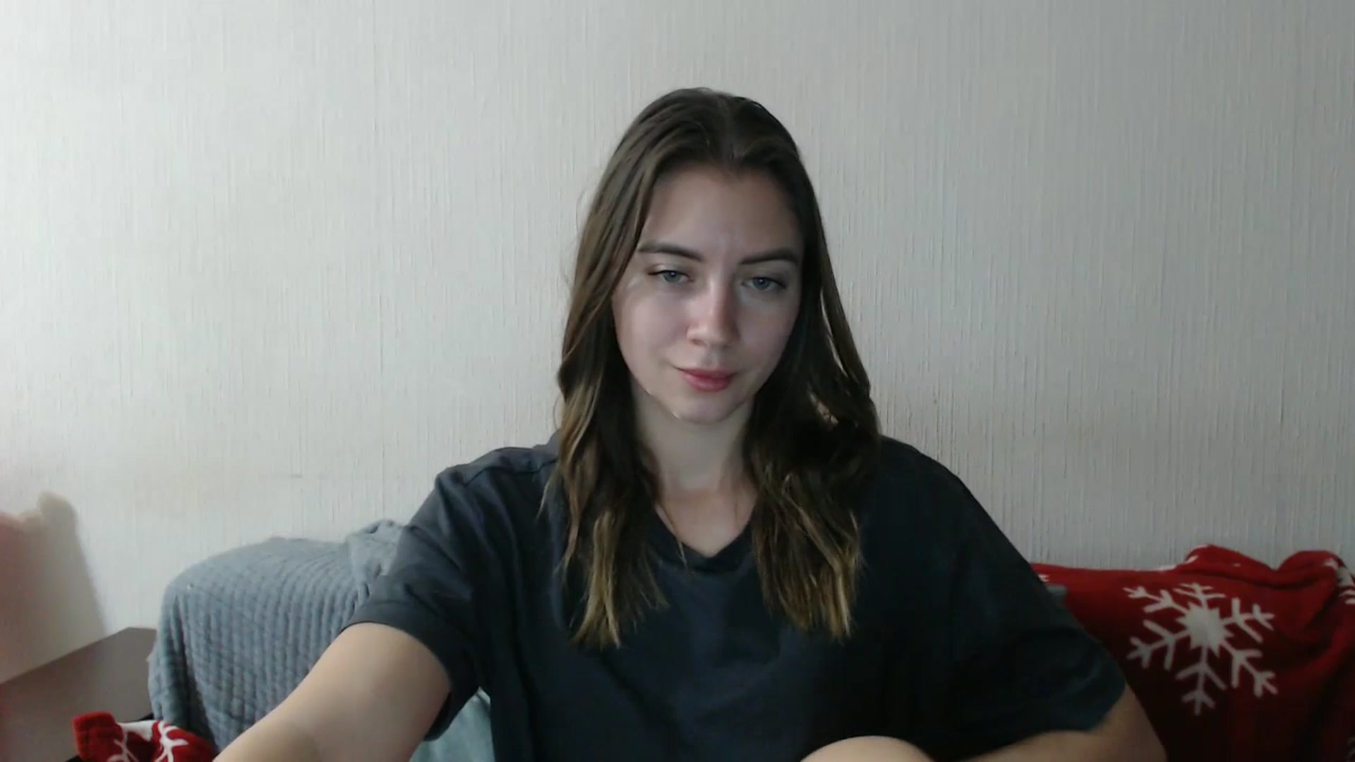 Gallery image thumbnail from Sulfate0's myfreecams stream on, 12/17/2025, 15:09 image 18 of 20