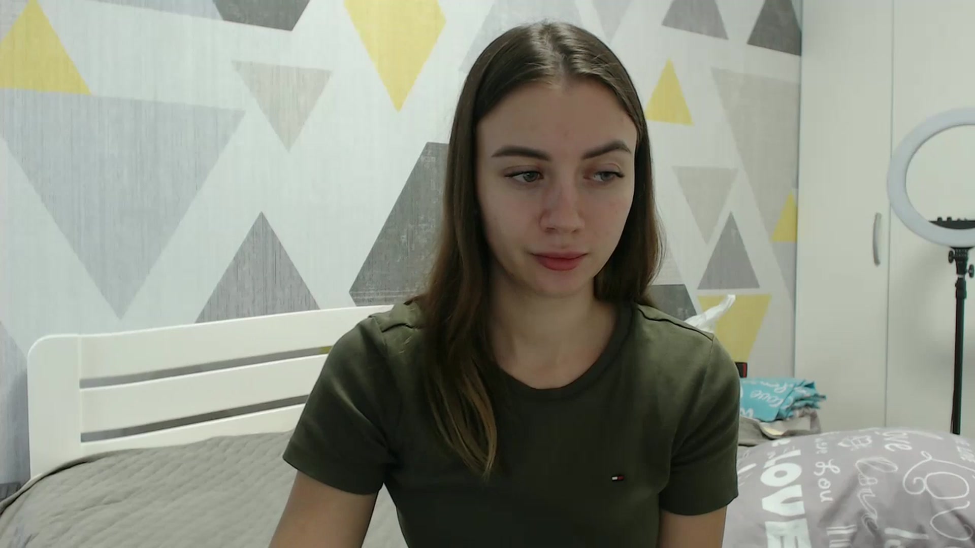 Gallery image thumbnail from Sulfate0's myfreecams stream on, 12/18/2025, 09:42 image 16 of 20