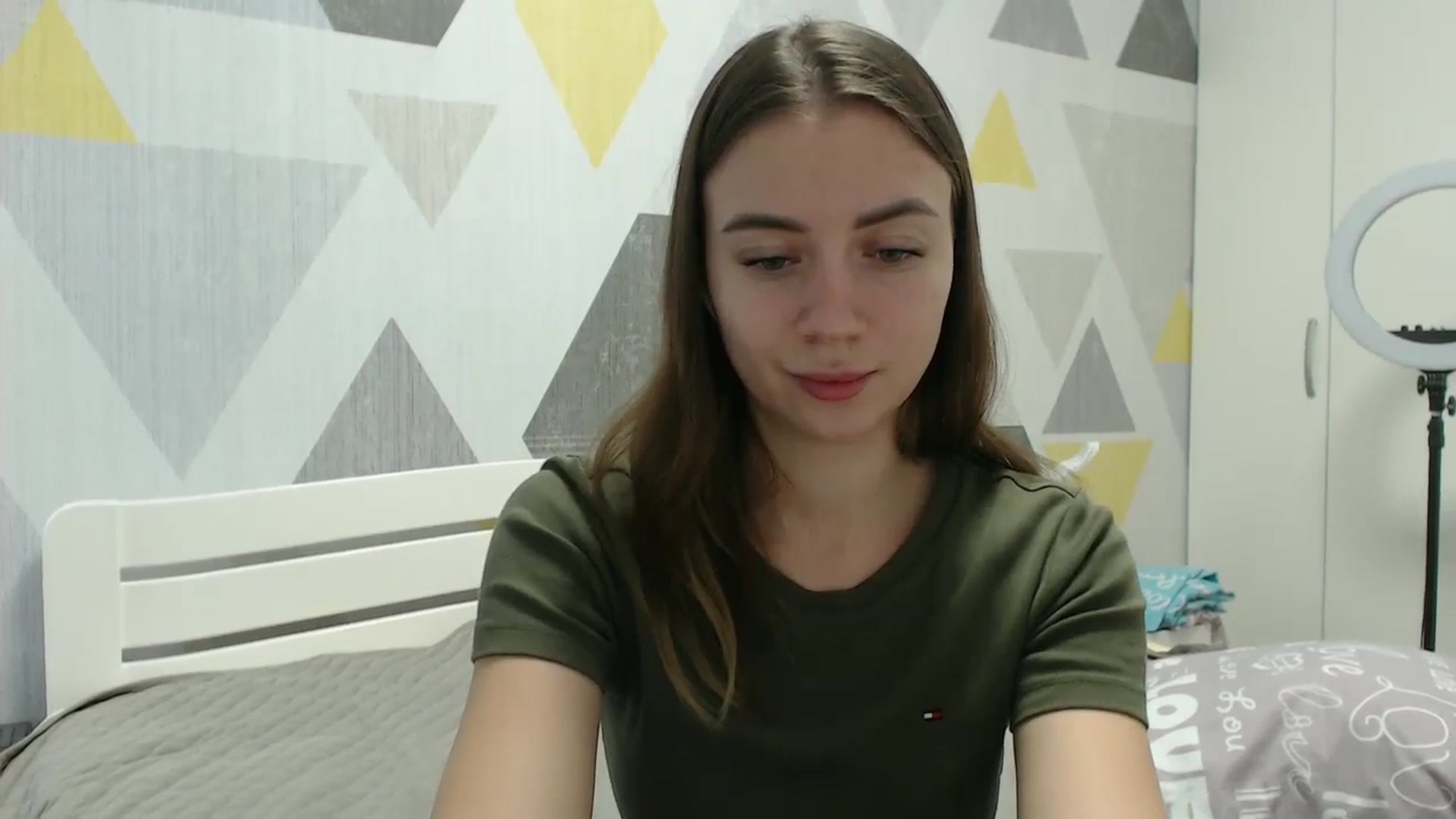 Gallery image thumbnail from Sulfate0's myfreecams stream on, 12/18/2025, 09:42 image 9 of 20
