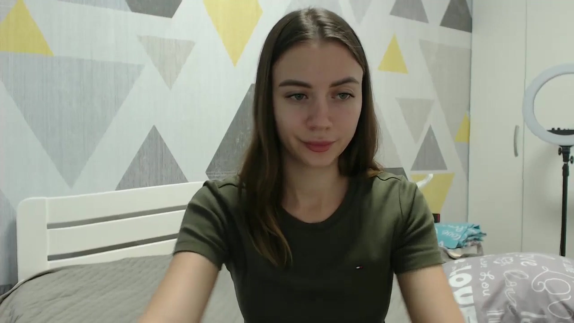 Gallery image thumbnail from Sulfate0's myfreecams stream on, 12/18/2025, 10:05 image 7 of 20
