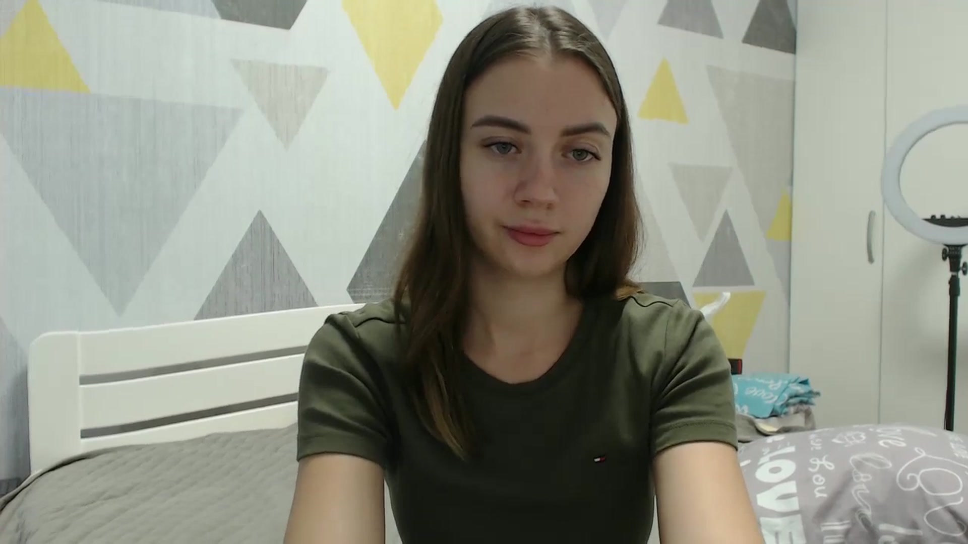 Gallery image thumbnail from Sulfate0's myfreecams stream on, 12/18/2025, 10:05 image 6 of 20
