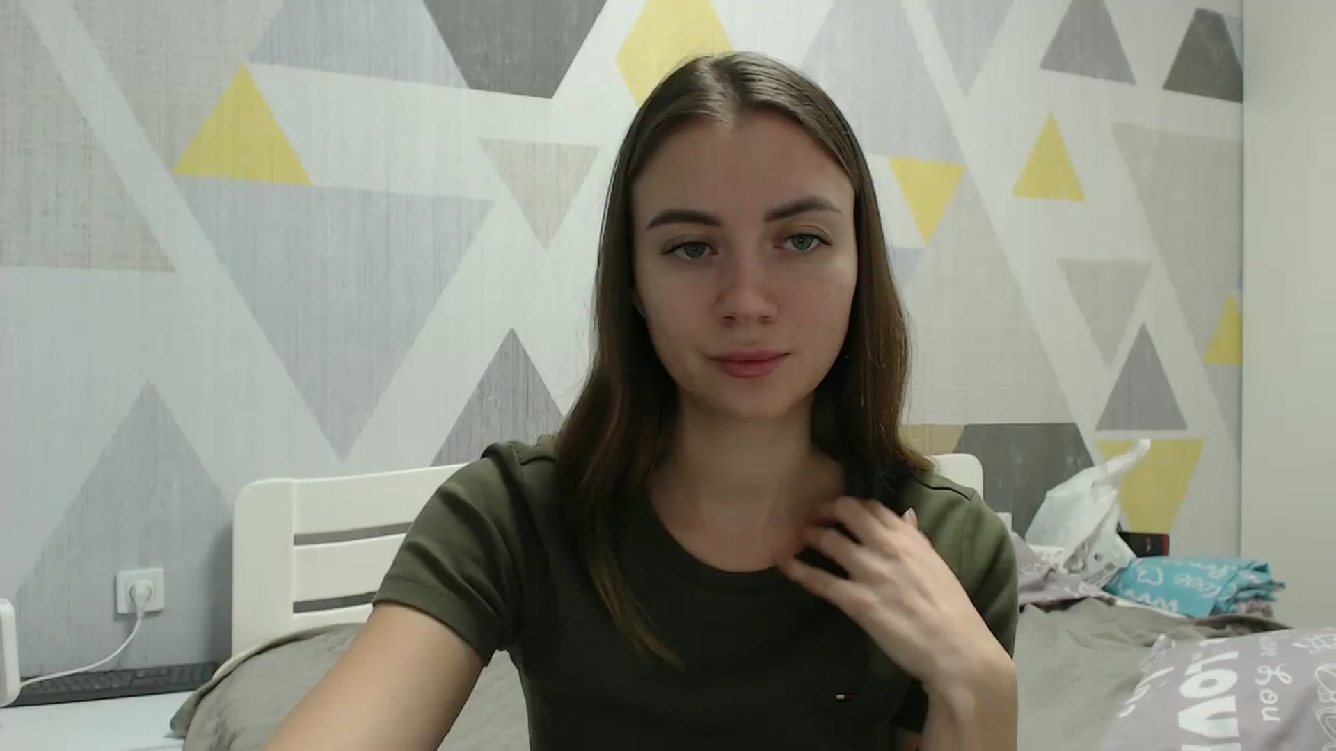 Gallery image thumbnail from Sulfate0's myfreecams stream on, 12/18/2025, 10:59 image 11 of 20