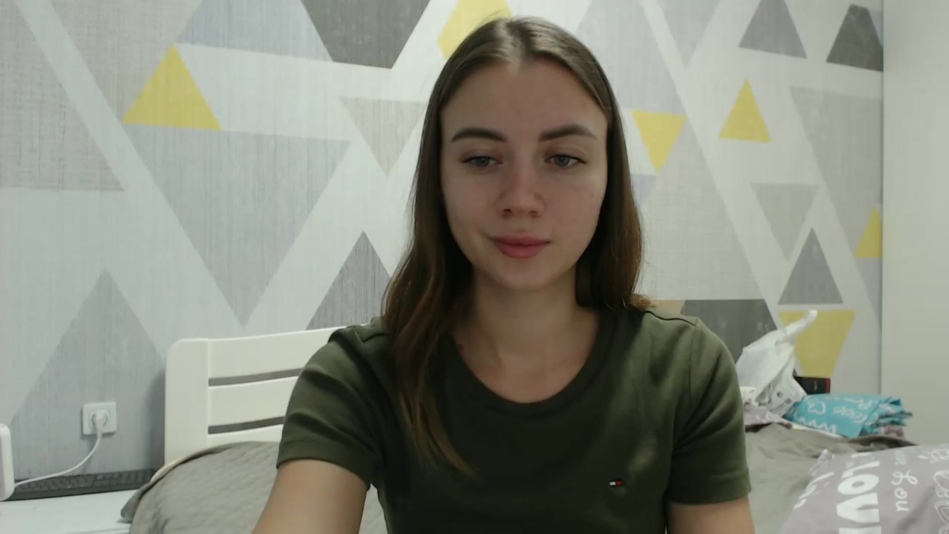 Gallery image thumbnail from Sulfate0's myfreecams stream on, 12/18/2025, 10:59 image 5 of 20