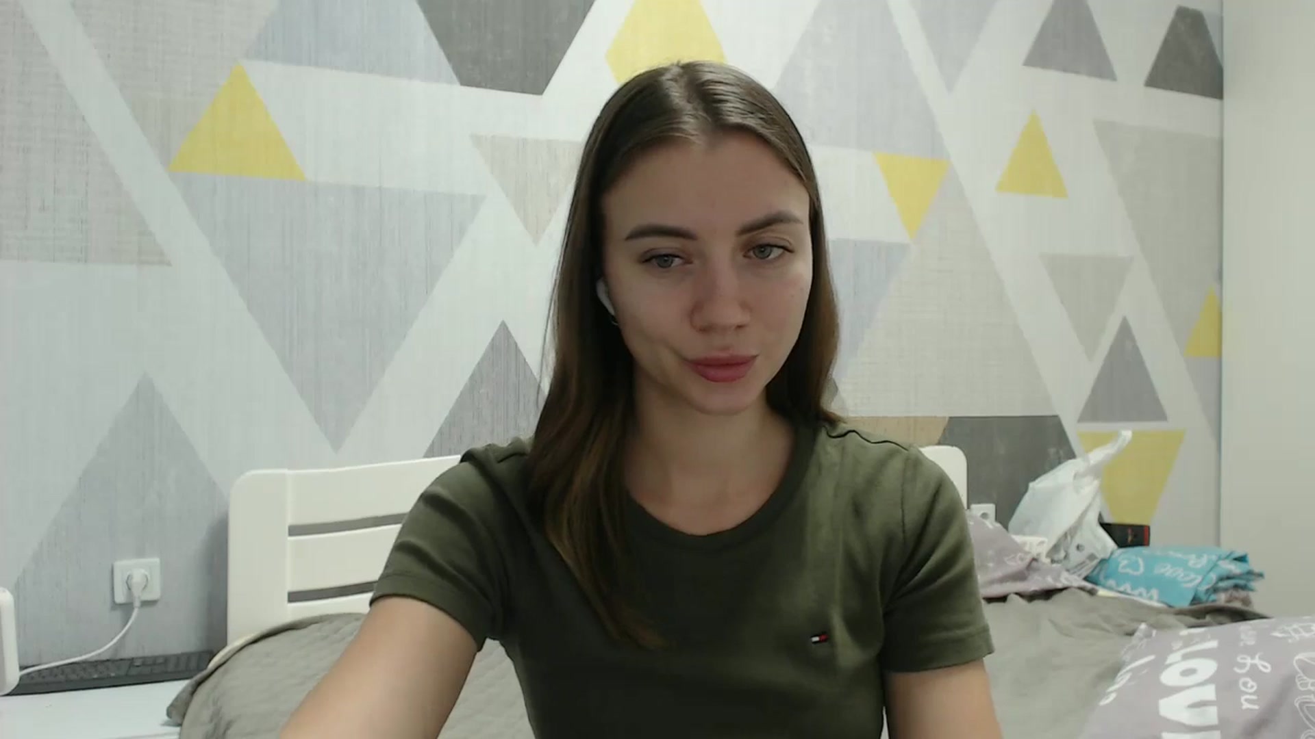 Gallery image thumbnail from Sulfate0's myfreecams stream on, 12/18/2025, 10:59 image 19 of 20
