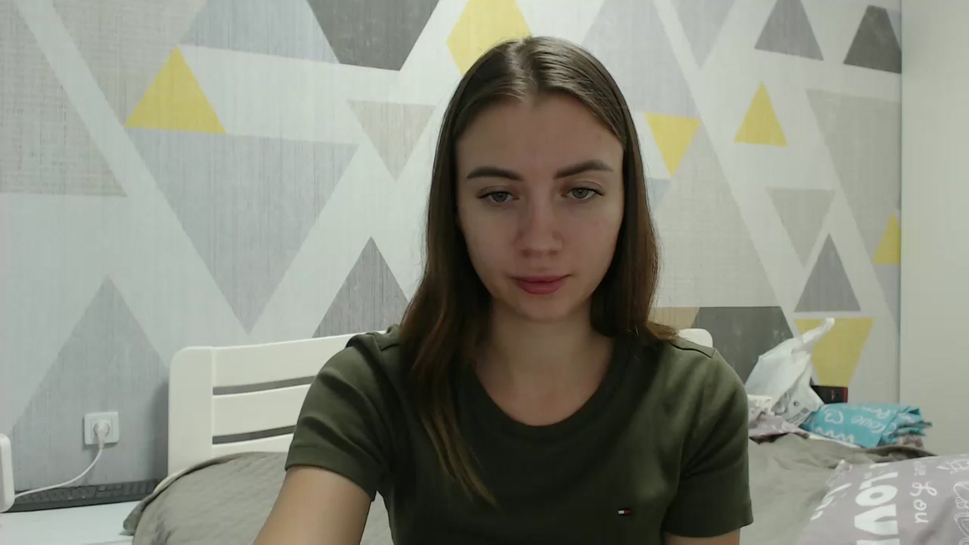 Gallery image thumbnail from Sulfate0's myfreecams stream on, 12/18/2025, 10:59 image 10 of 20