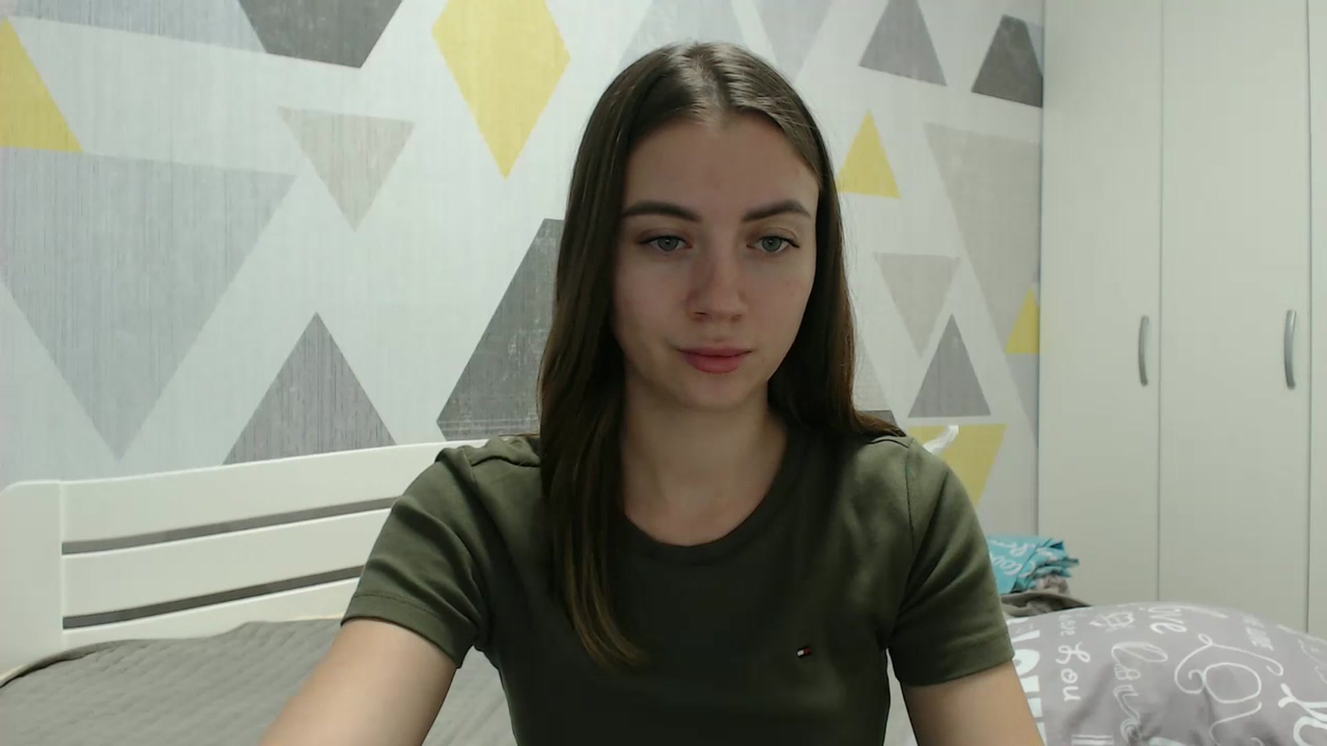 Gallery image thumbnail from Sulfate0's myfreecams stream on, 12/18/2025, 11:57 image 18 of 20