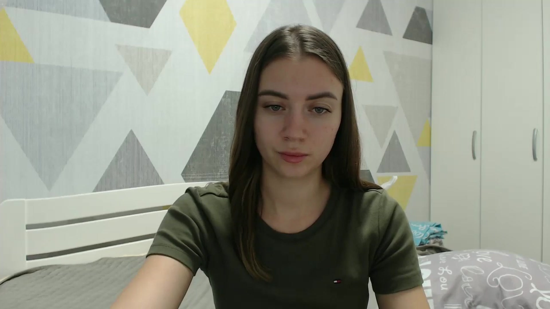 Gallery image thumbnail from Sulfate0's myfreecams stream on, 12/18/2025, 11:57 image 20 of 20