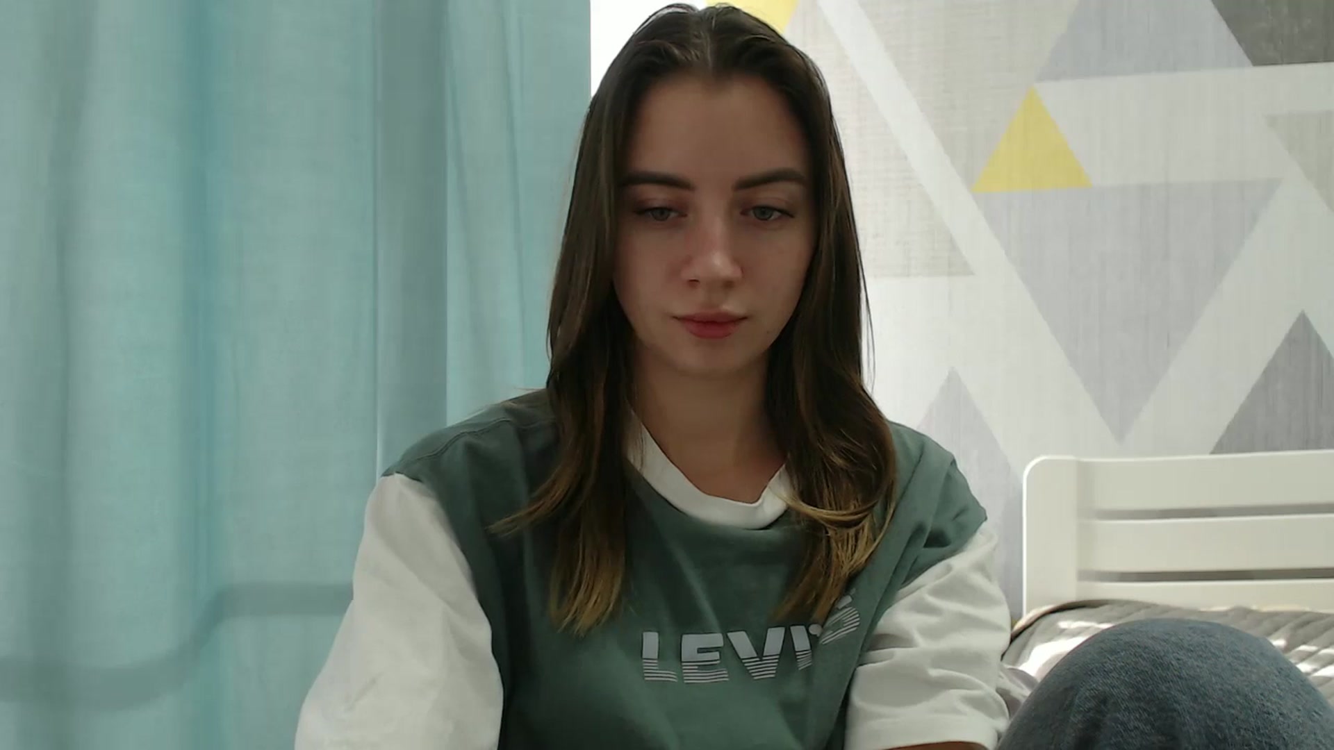 Gallery image thumbnail from Sulfate0's myfreecams stream on, 12/19/2025, 11:05 image 12 of 20