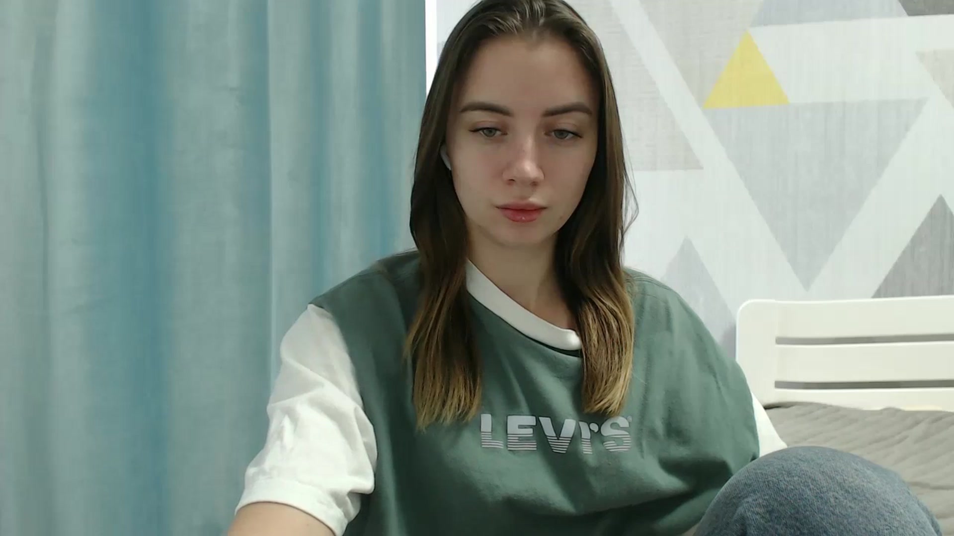 Gallery image thumbnail from Sulfate0's myfreecams stream on, 12/19/2025, 11:05 image 2 of 20
