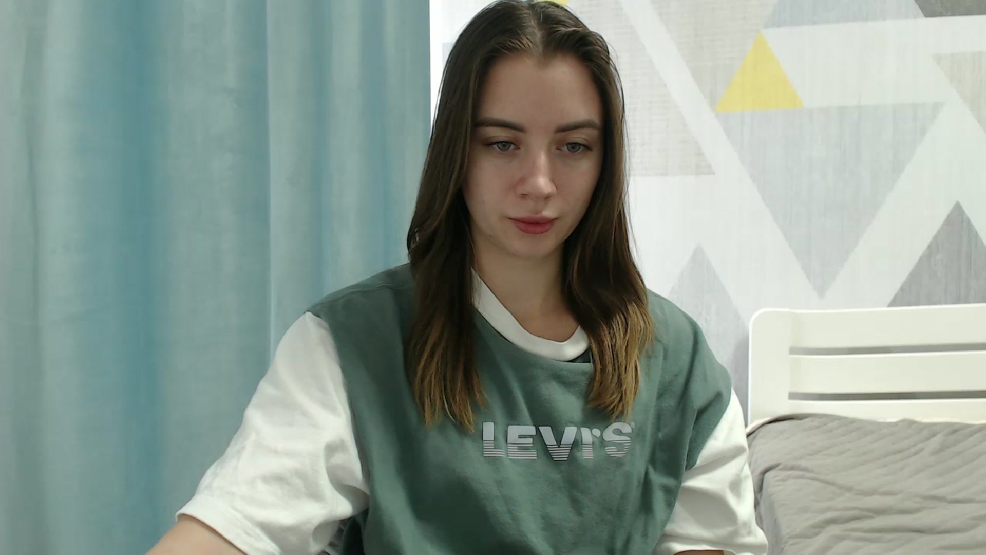 Gallery image thumbnail from Sulfate0's myfreecams stream on, 12/19/2025, 11:05 image 9 of 20
