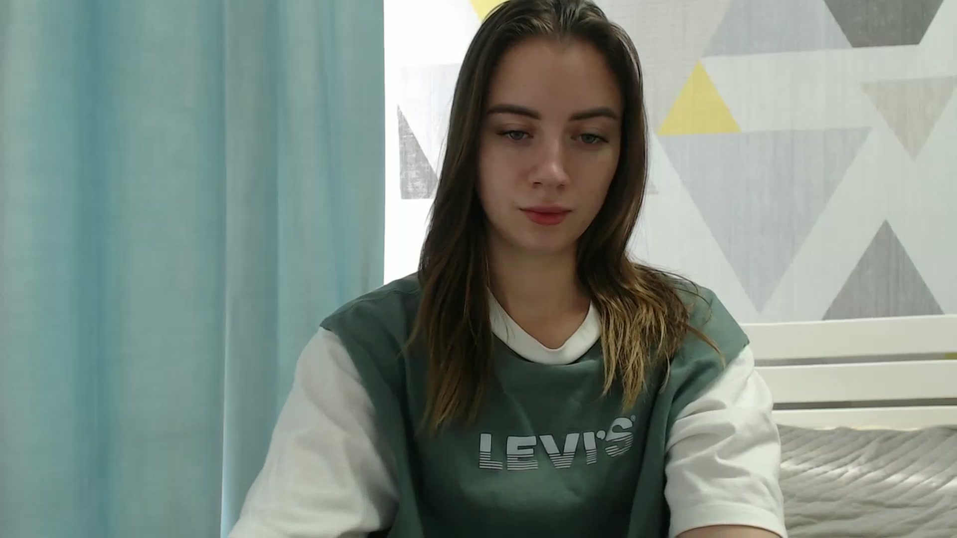Gallery image thumbnail from Sulfate0's myfreecams stream on, 12/19/2025, 11:05 image 18 of 20