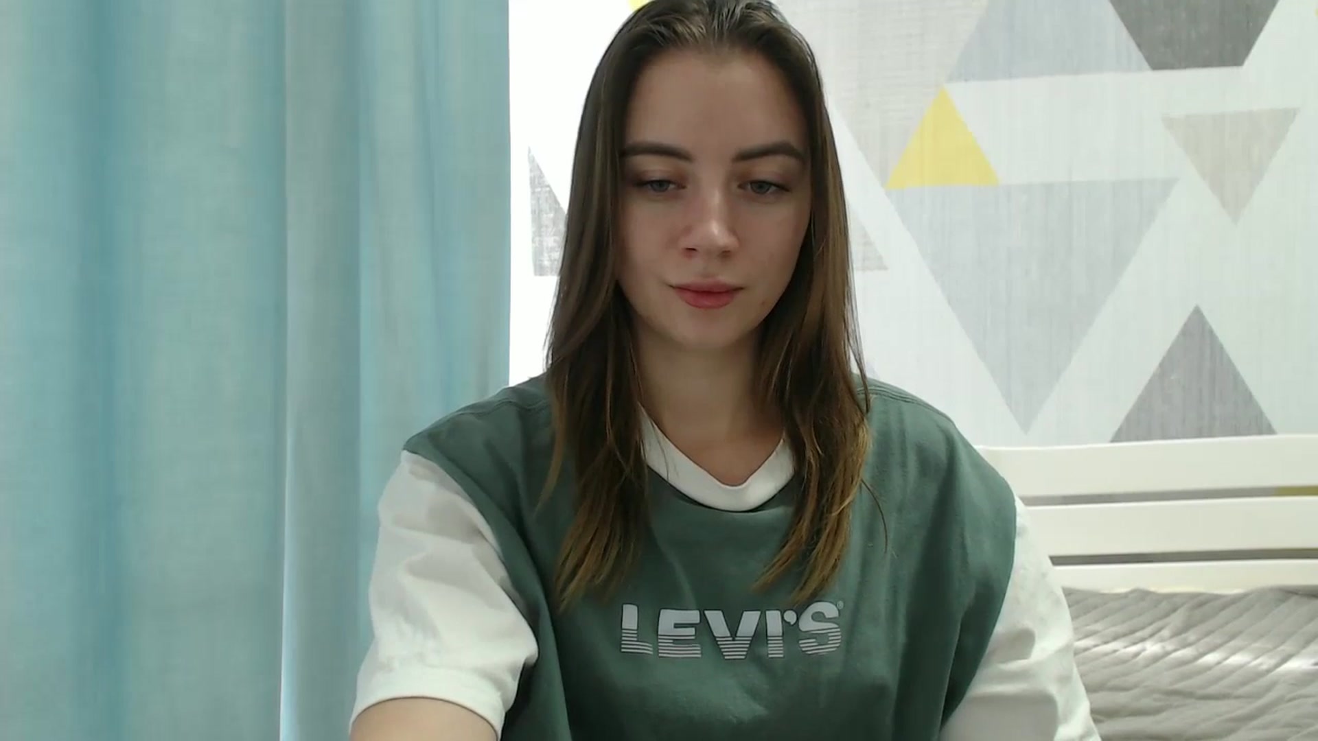Gallery image thumbnail from Sulfate0's myfreecams stream on, 12/19/2025, 11:05 image 17 of 20
