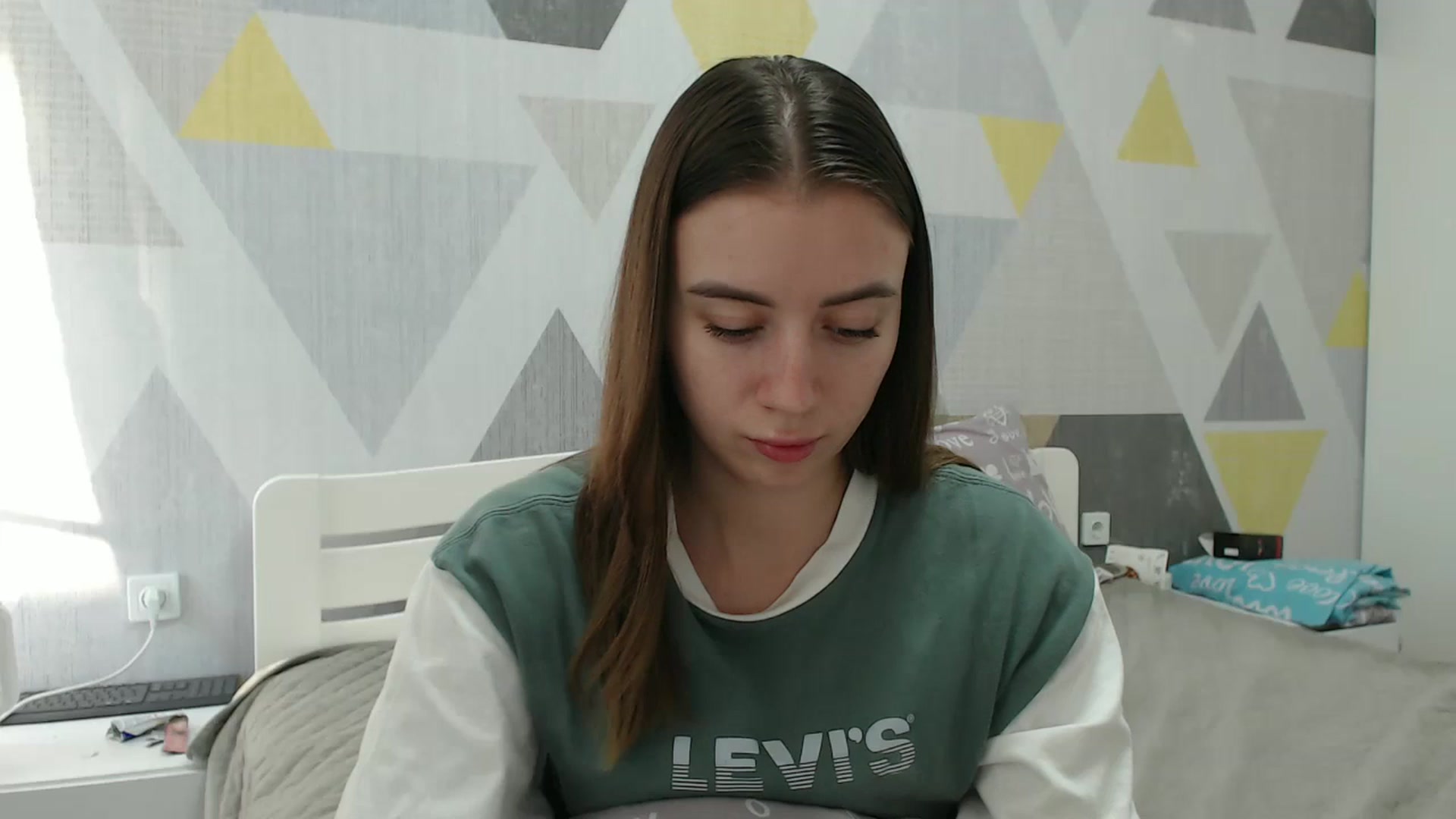Gallery image thumbnail from Sulfate0's myfreecams stream on, 12/19/2025, 12:49 image 8 of 20