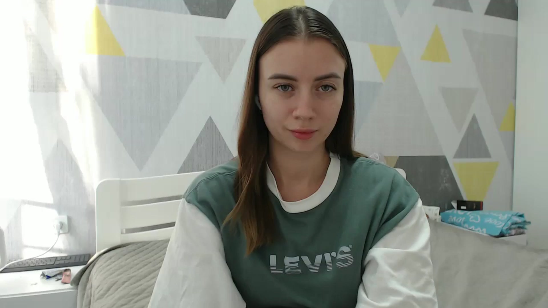 Gallery image thumbnail from Sulfate0's myfreecams stream on, 12/19/2025, 12:49 image 4 of 20