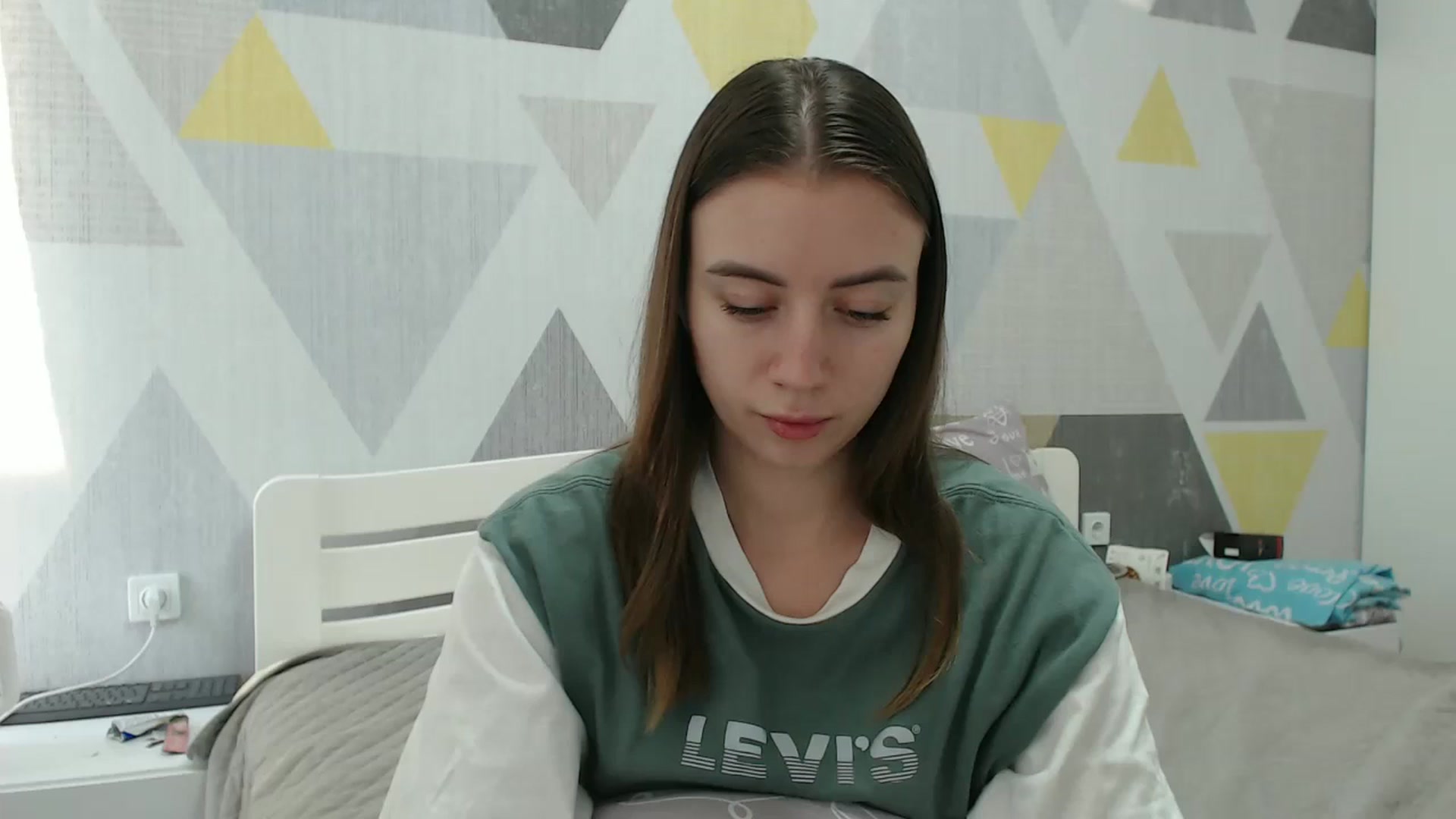 Gallery image thumbnail from Sulfate0's myfreecams stream on, 12/19/2025, 12:49 image 11 of 20