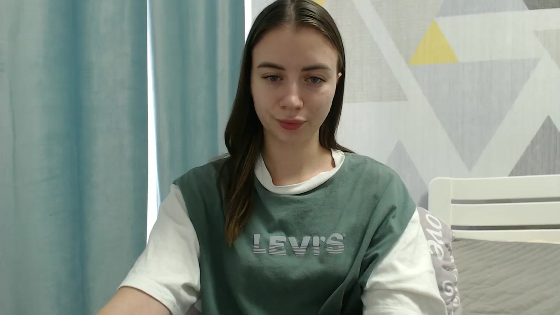 Gallery image thumbnail from Sulfate0's myfreecams stream on, 12/19/2025, 13:23 image 8 of 20