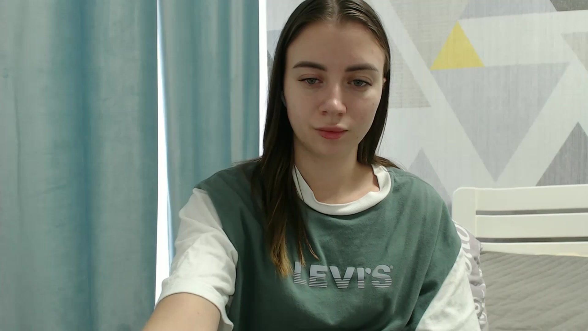 Gallery image thumbnail from Sulfate0's myfreecams stream on, 12/19/2025, 13:23 image 11 of 20