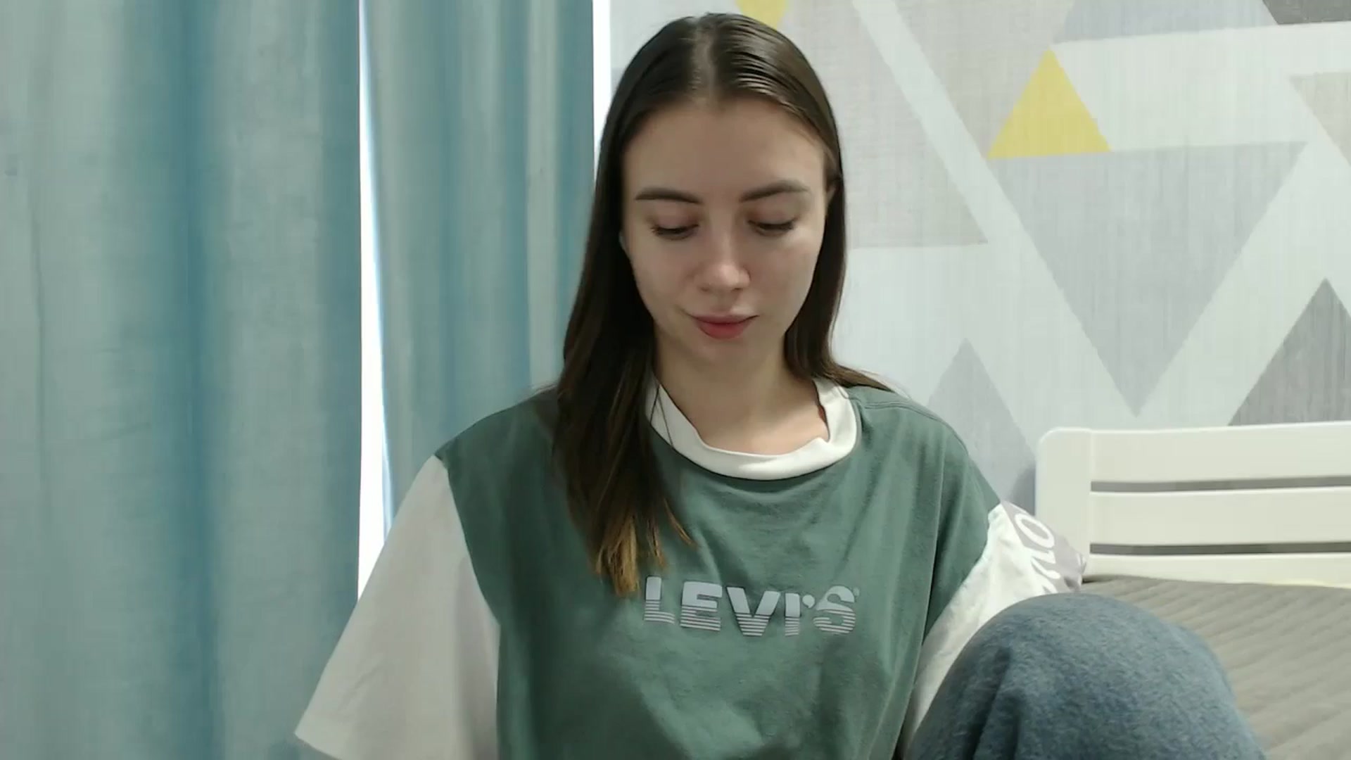 Gallery image thumbnail from Sulfate0's myfreecams stream on, 12/19/2025, 13:23 image 13 of 20