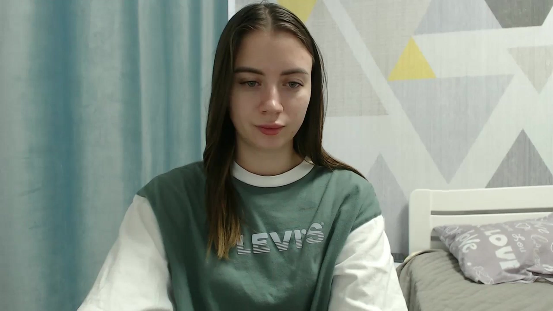 Gallery image thumbnail from Sulfate0's myfreecams stream on, 12/19/2025, 13:58 image 11 of 20