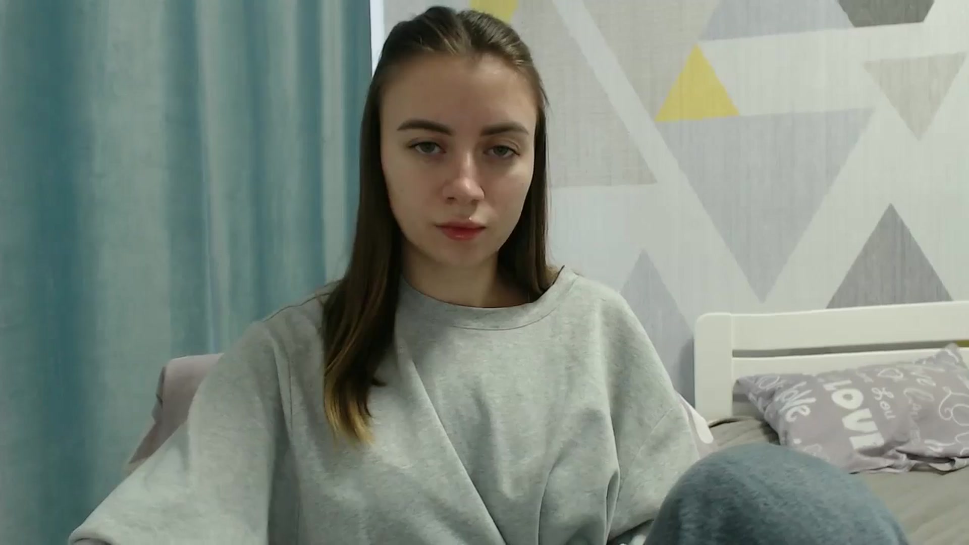 Gallery image thumbnail from Sulfate0's myfreecams stream on, 12/20/2025, 09:17 image 14 of 20