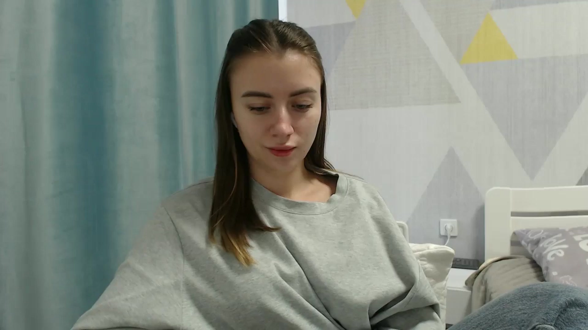Gallery image thumbnail from Sulfate0's myfreecams stream on, 12/20/2025, 10:19 image 1 of 20