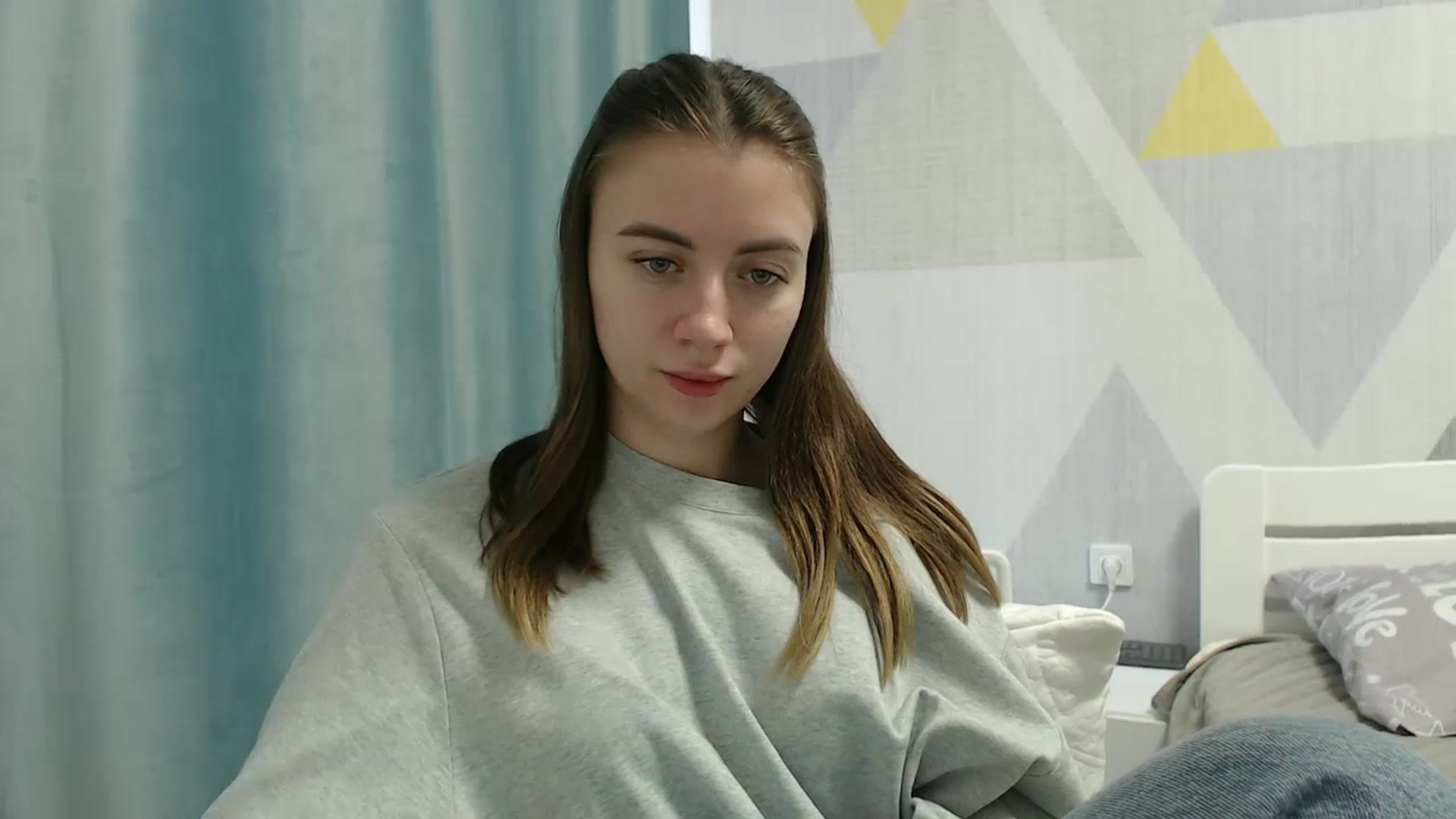Gallery image thumbnail from Sulfate0's myfreecams stream on, 12/20/2025, 10:19 image 10 of 20