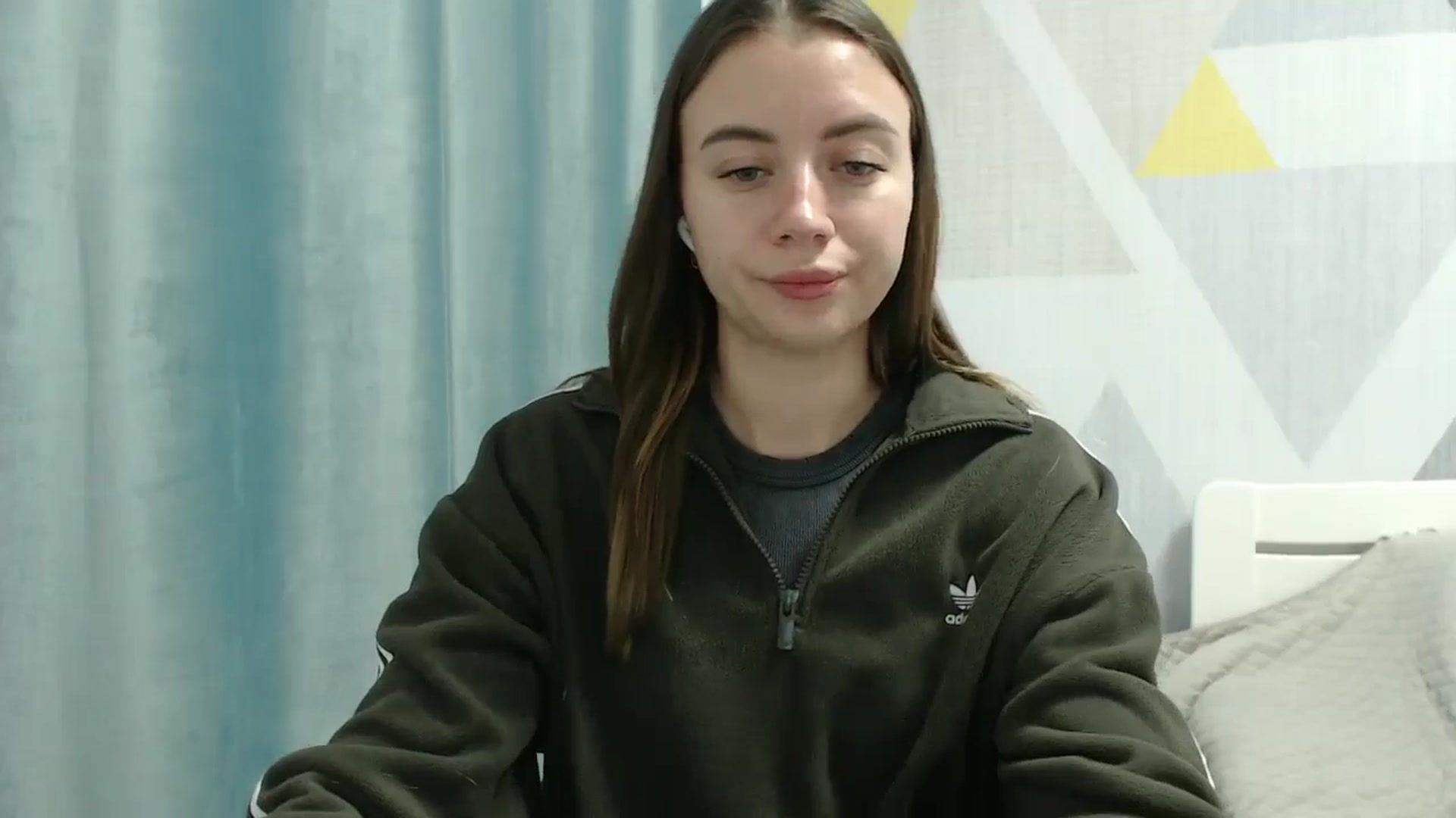 Gallery image thumbnail from Sulfate0's myfreecams stream on, 12/22/2025, 12:24 image 16 of 20