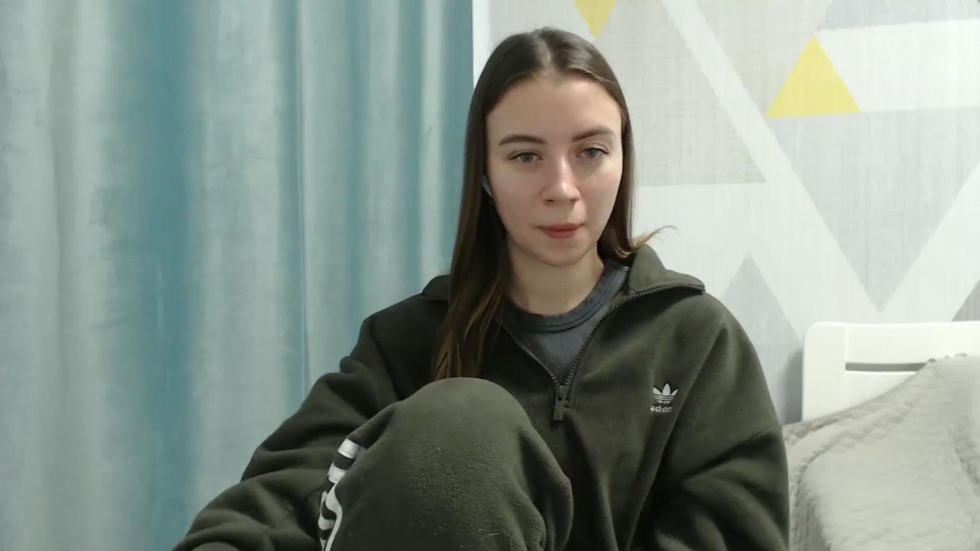 Gallery image thumbnail from Sulfate0's myfreecams stream on, 12/22/2025, 12:46 image 4 of 20