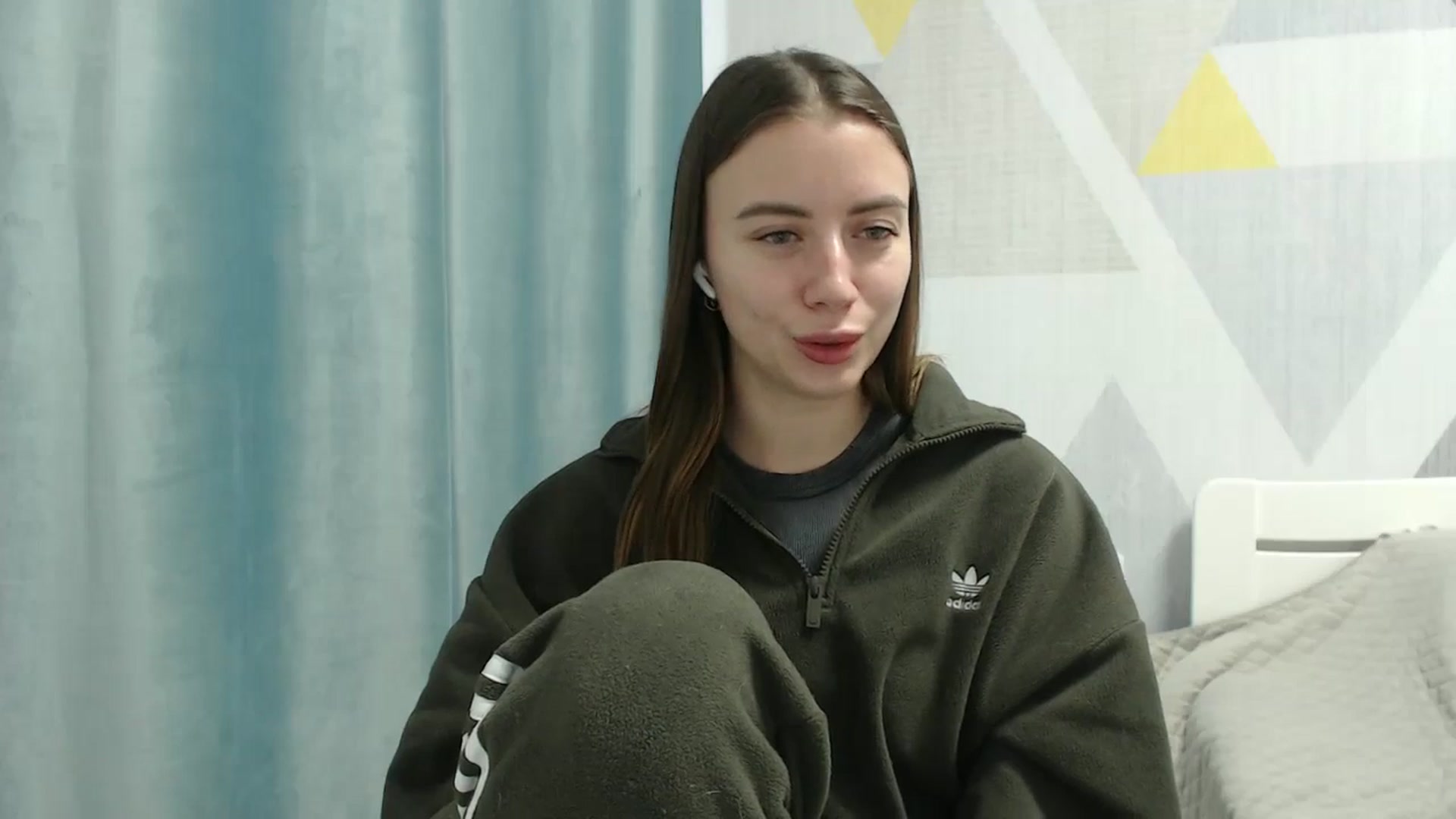 Gallery image thumbnail from Sulfate0's myfreecams stream on, 12/22/2025, 12:46 image 7 of 20