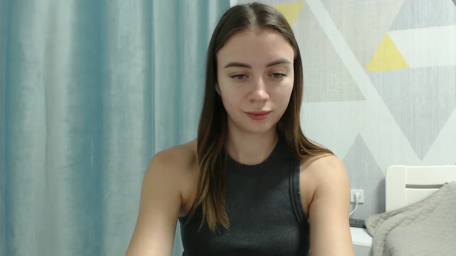 Gallery image thumbnail from Sulfate0's myfreecams stream on, 12/22/2025, 13:31 image 4 of 20