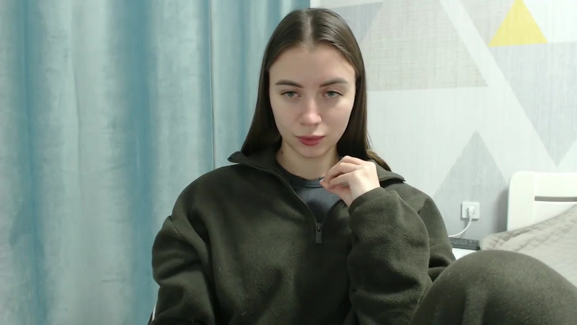 Gallery image thumbnail from Sulfate0's myfreecams stream on, 12/22/2025, 14:33 image 2 of 20