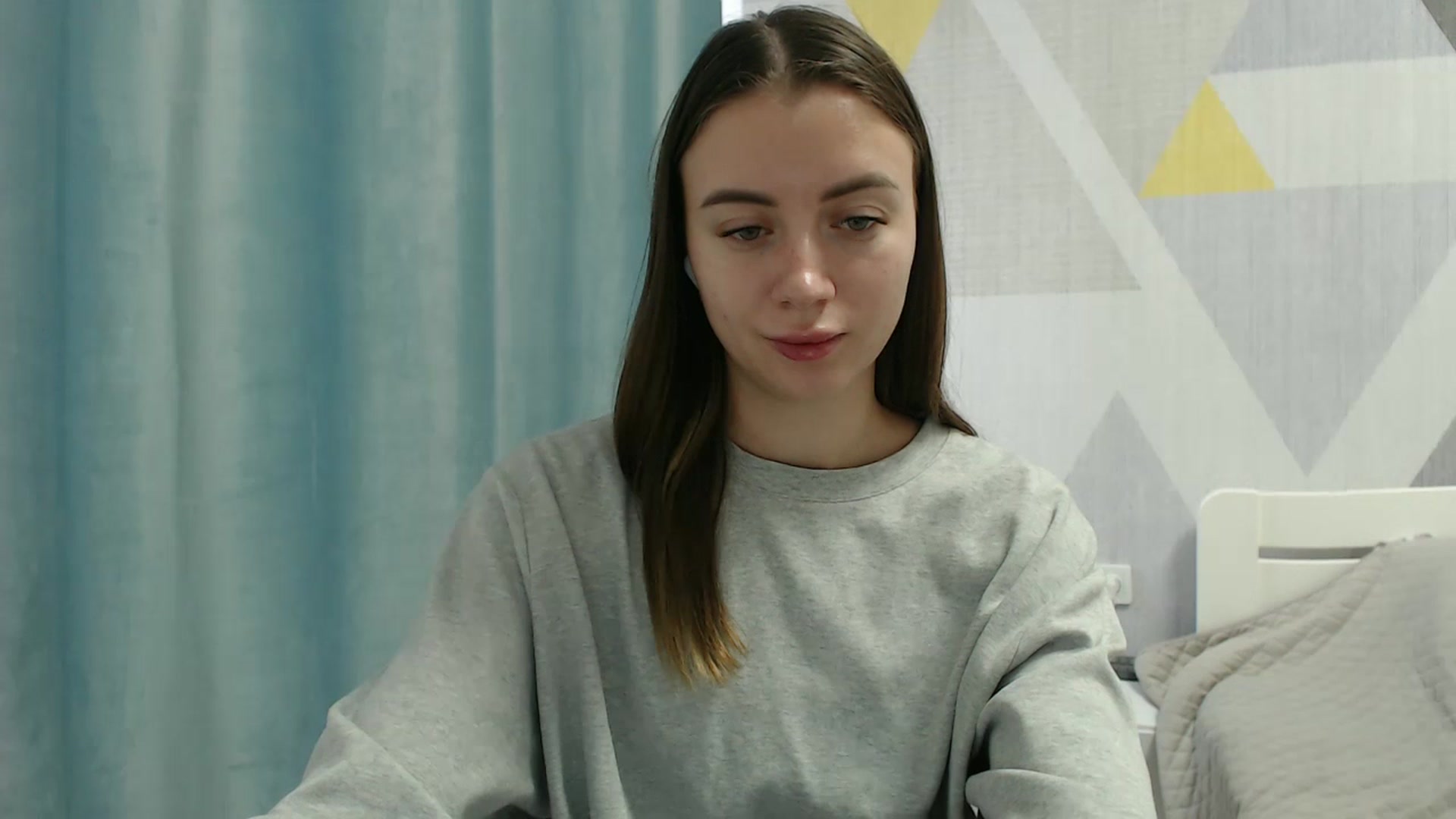 Gallery image thumbnail from Sulfate0's myfreecams stream on, 12/23/2025, 08:47 image 20 of 20
