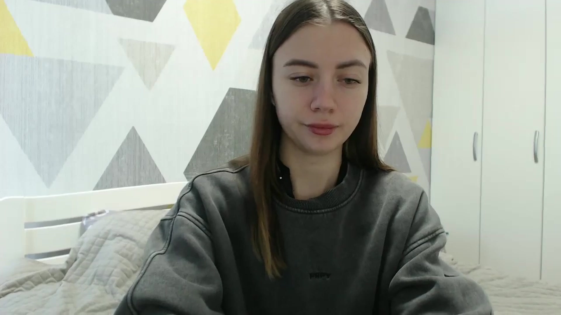 Gallery image thumbnail from Sulfate0's myfreecams stream on, 12/28/2025, 08:55 image 14 of 20