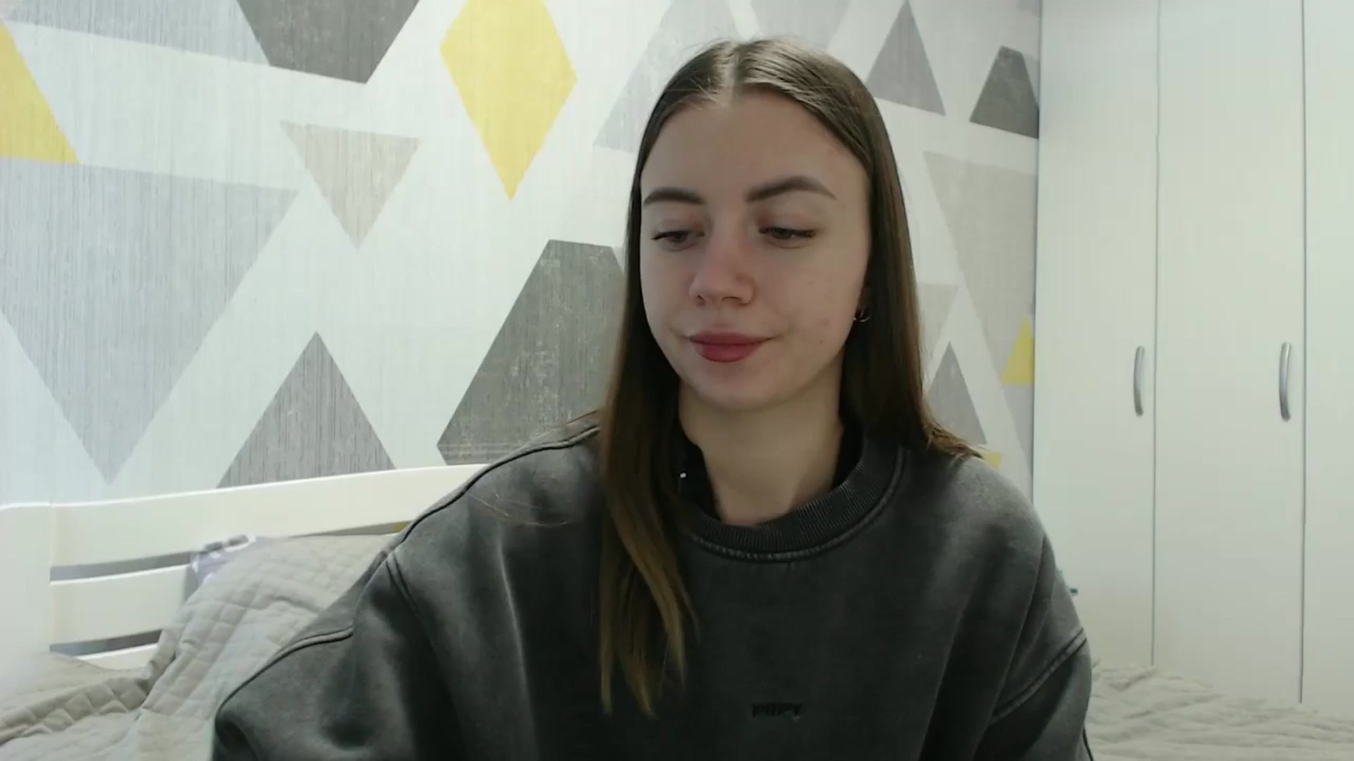 Gallery image thumbnail from Sulfate0's myfreecams stream on, 12/28/2025, 08:55 image 2 of 20