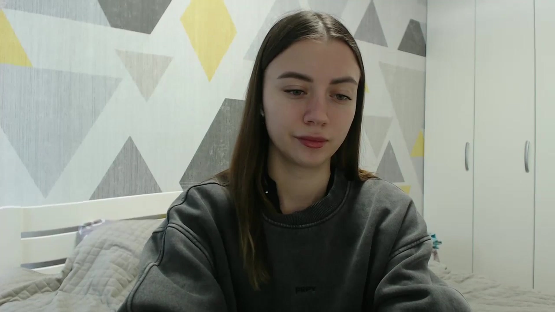 Gallery image thumbnail from Sulfate0's myfreecams stream on, 12/28/2025, 08:55 image 8 of 20