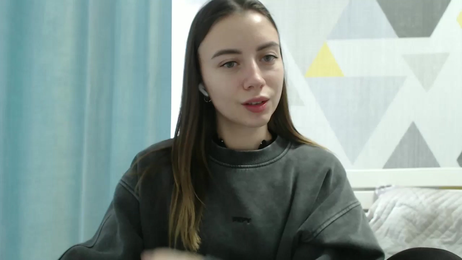 Gallery image thumbnail from Sulfate0's myfreecams stream on, 12/28/2025, 10:21 image 19 of 20