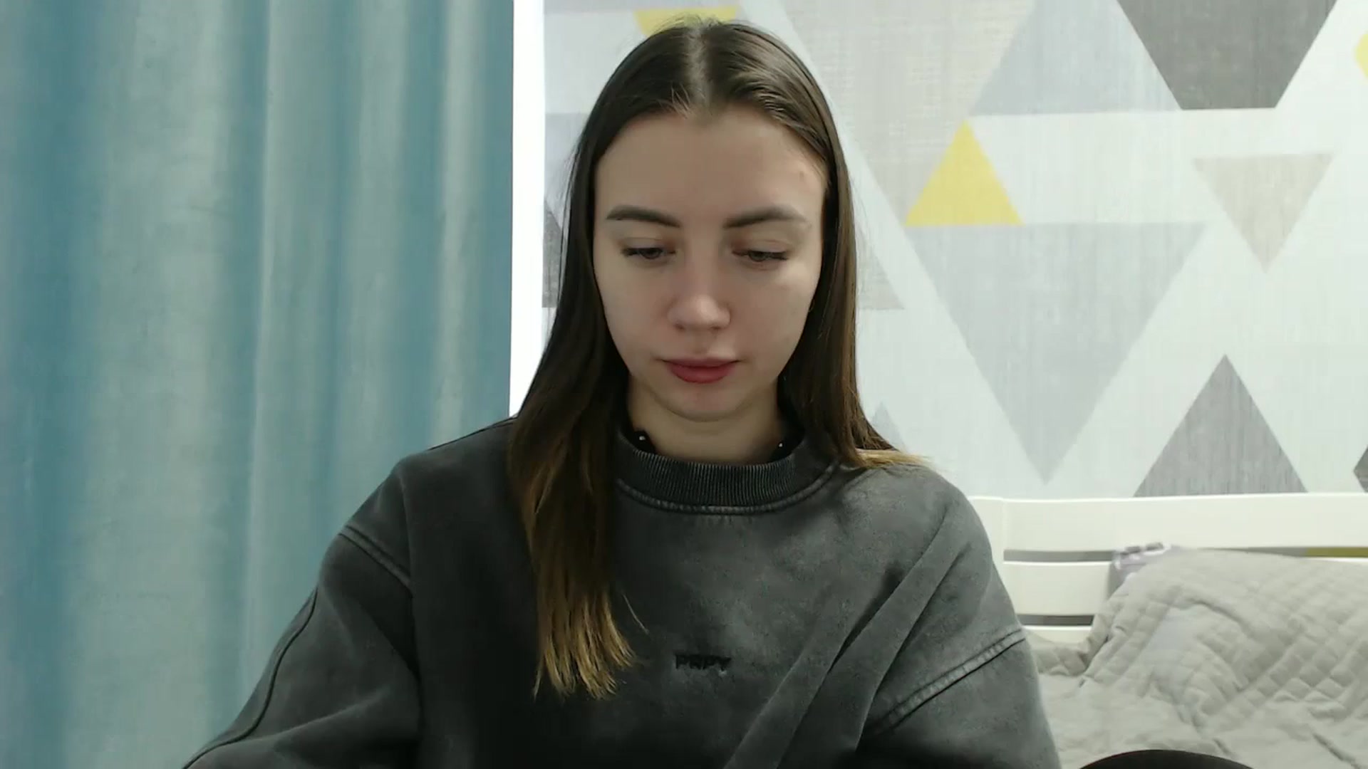Gallery image thumbnail from Sulfate0's myfreecams stream on, 12/28/2025, 10:21 image 3 of 20