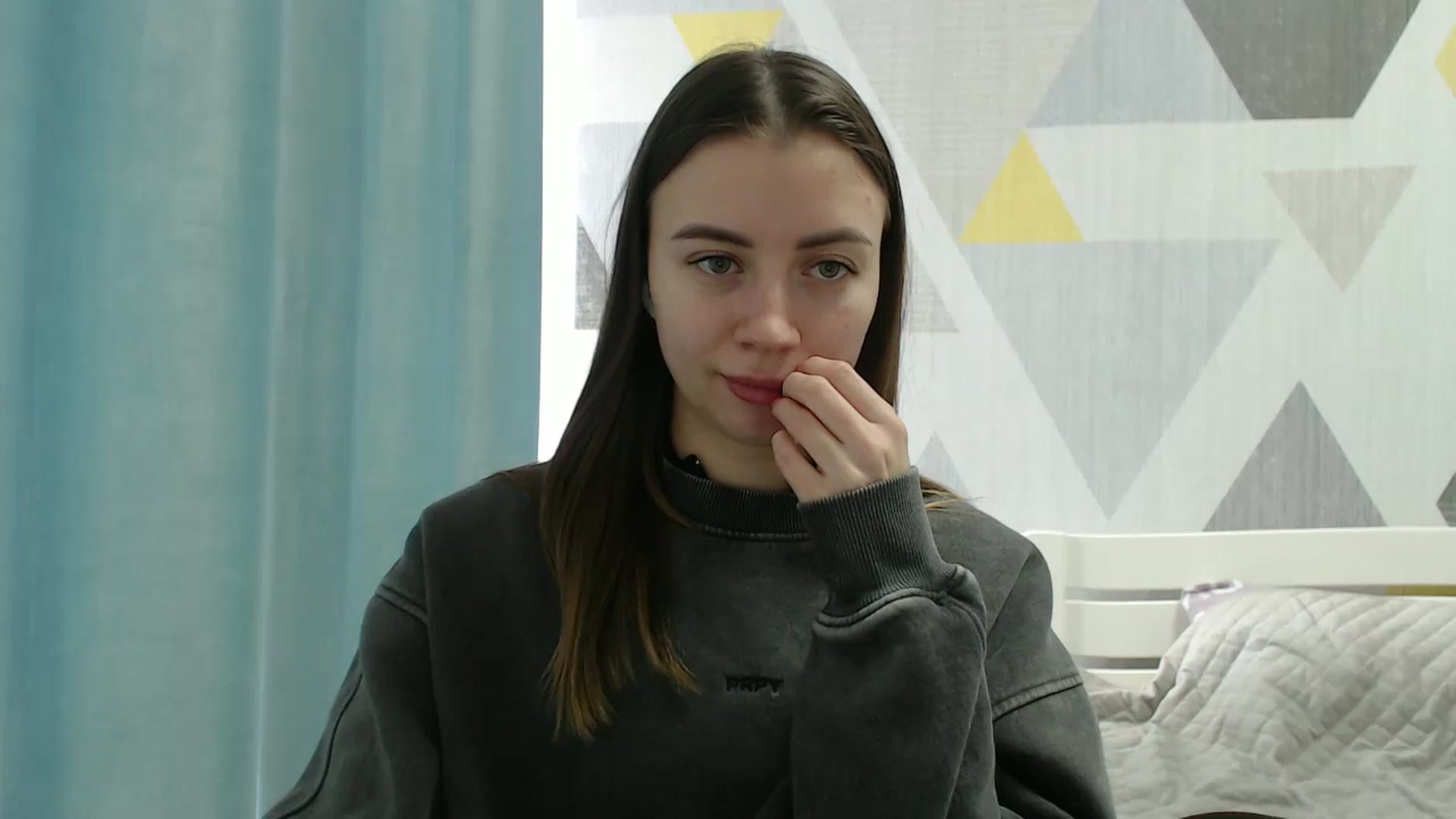 Gallery image thumbnail from Sulfate0's myfreecams stream on, 12/28/2025, 10:21 image 16 of 20