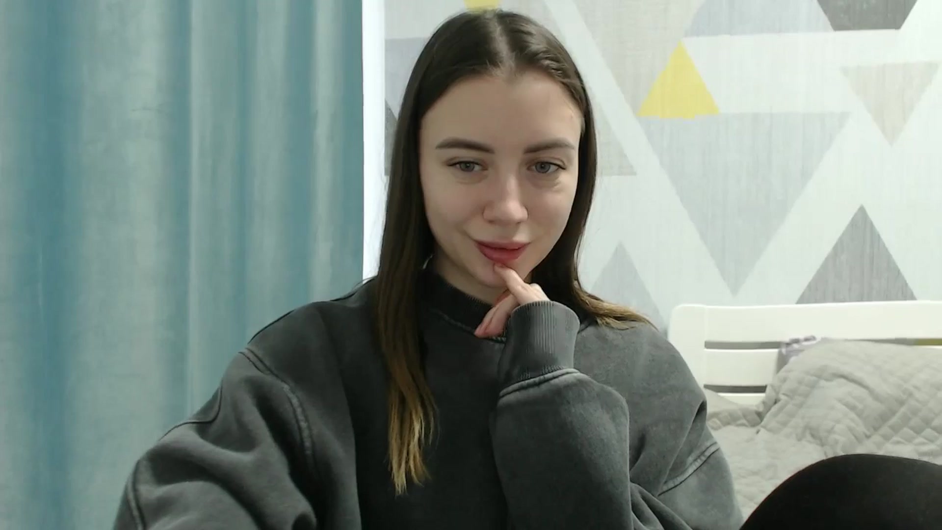 Gallery image thumbnail from Sulfate0's myfreecams stream on, 12/28/2025, 10:59 image 6 of 20